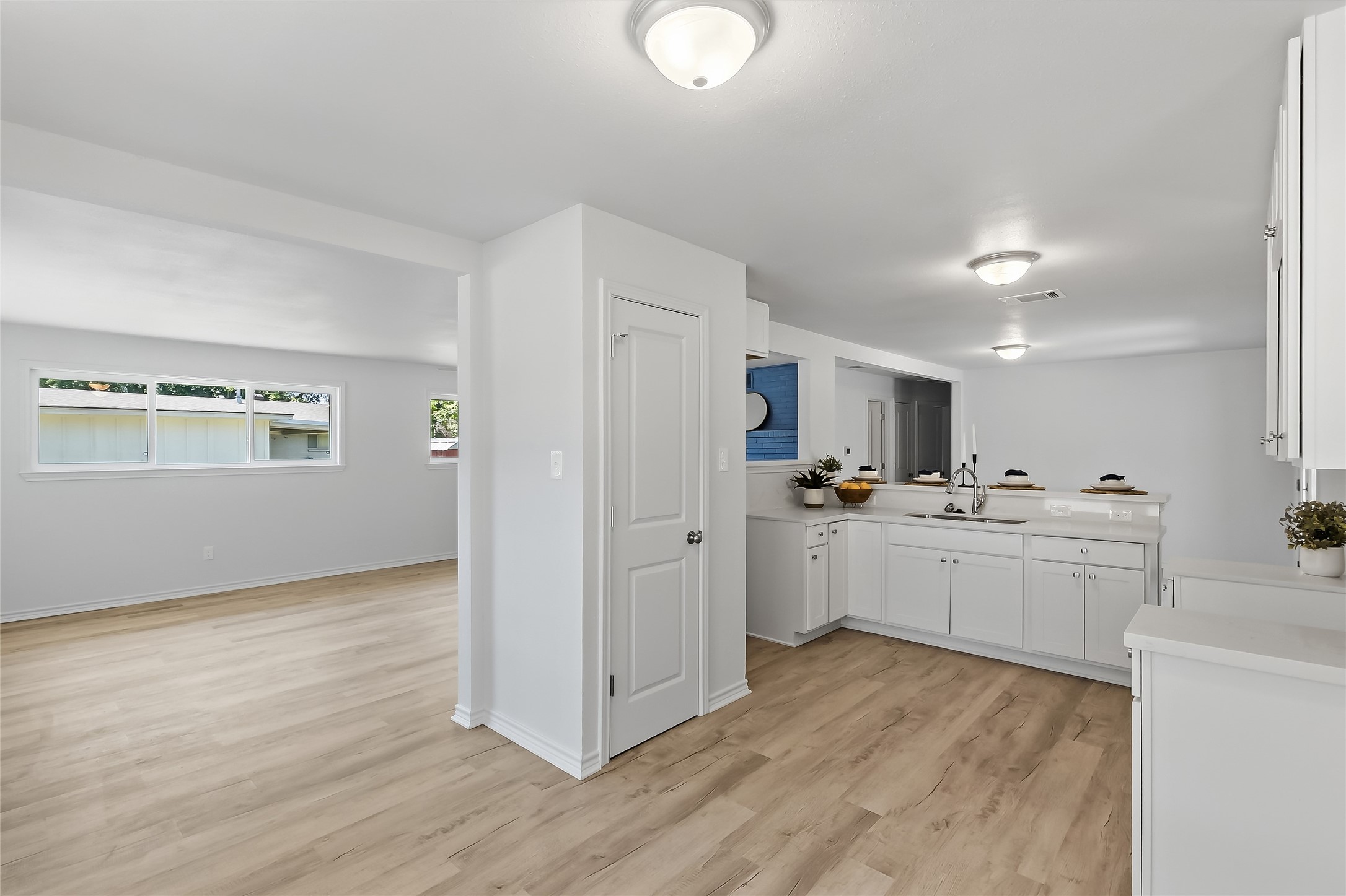 1916 Vinewood Drive Property Photo 18
