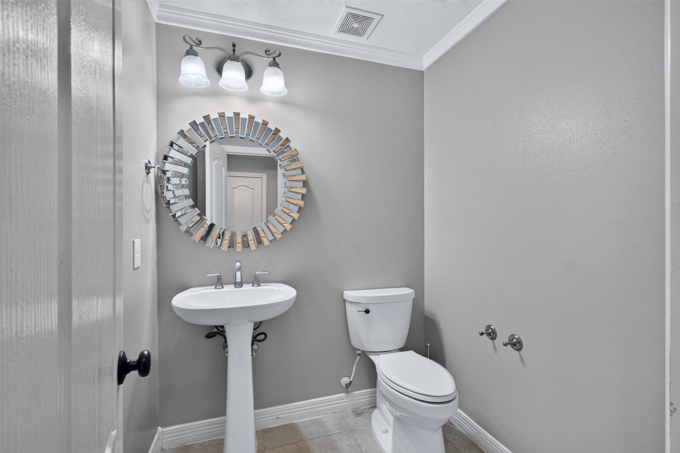 22514 Bridgehaven Drive Property Photo 12