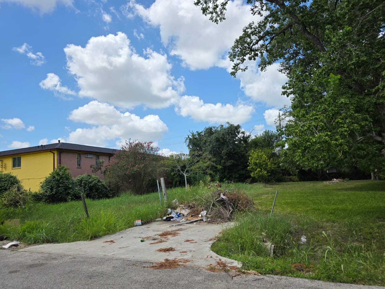 8914 Brandon Street Property Photo 9