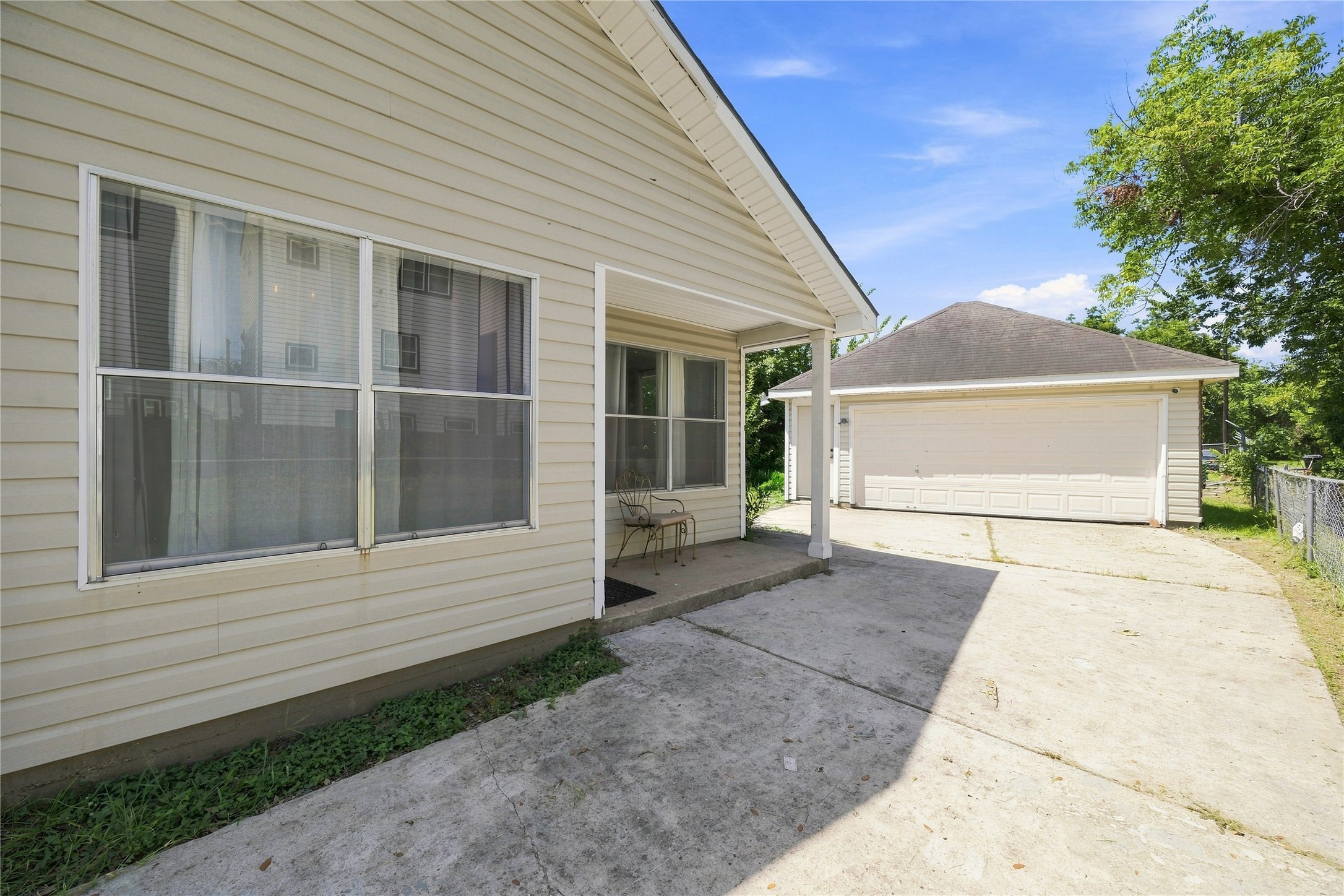 1715 Brewster Street Property Photo 33