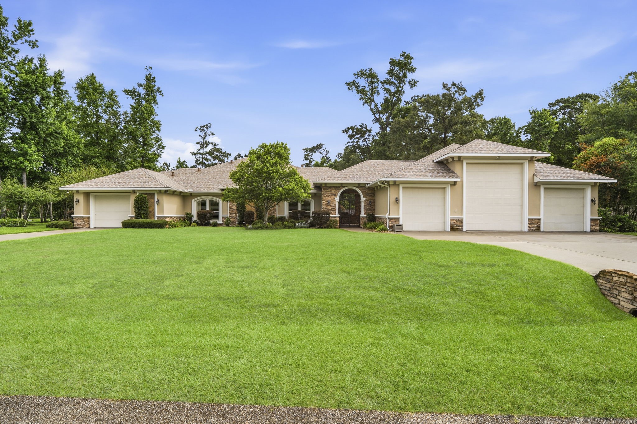 27402 Jacobs Path Lane Property Photo 2