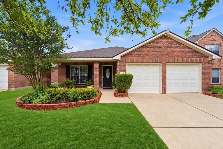 8726 Sorrel Meadows Drive Property Photo 1