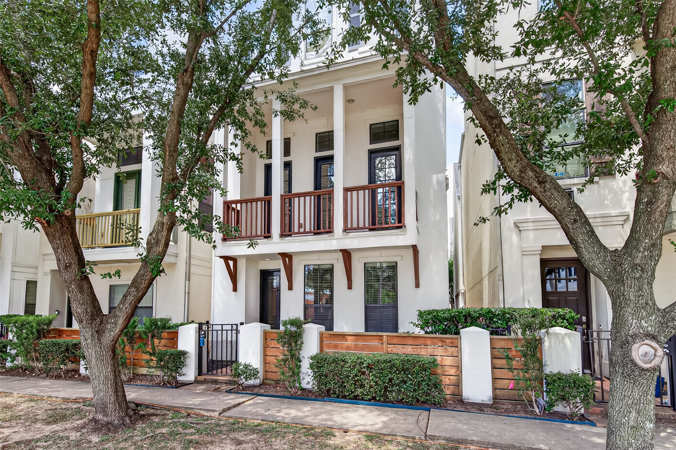 6610 Toledo Street Property Photo 1