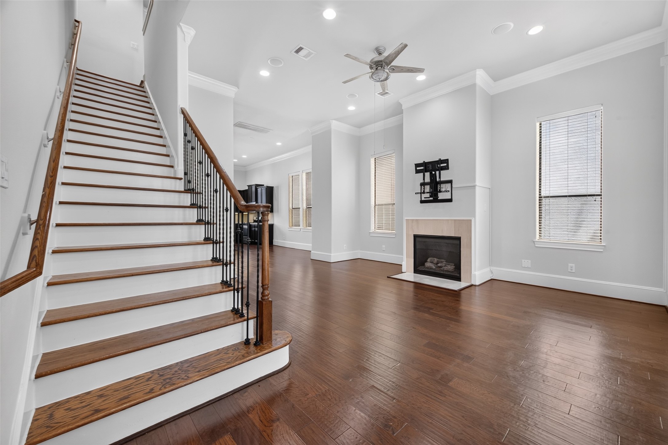 6610 Toledo Street Property Photo 8