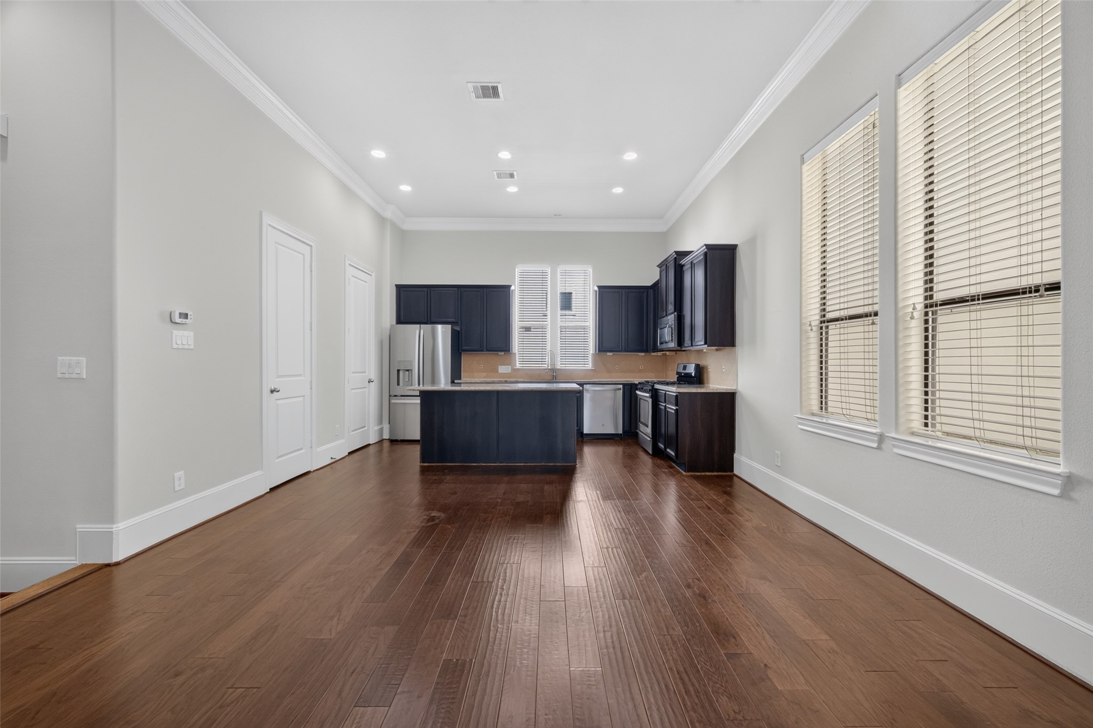 6610 Toledo Street Property Photo 10