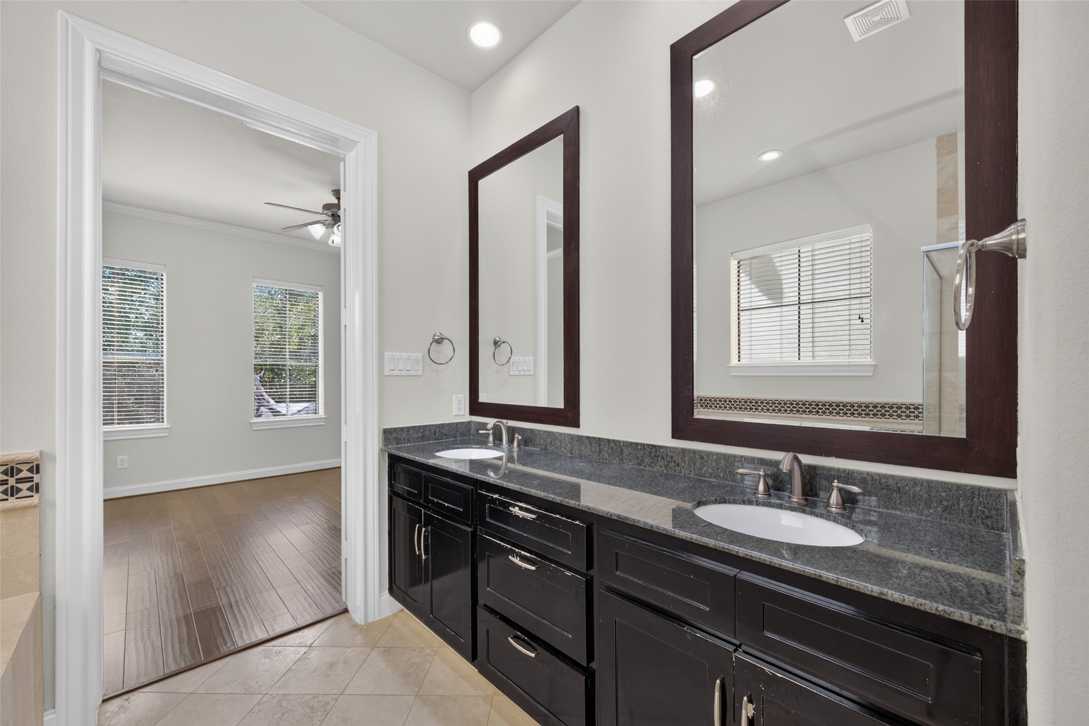 6610 Toledo Street Property Photo 15