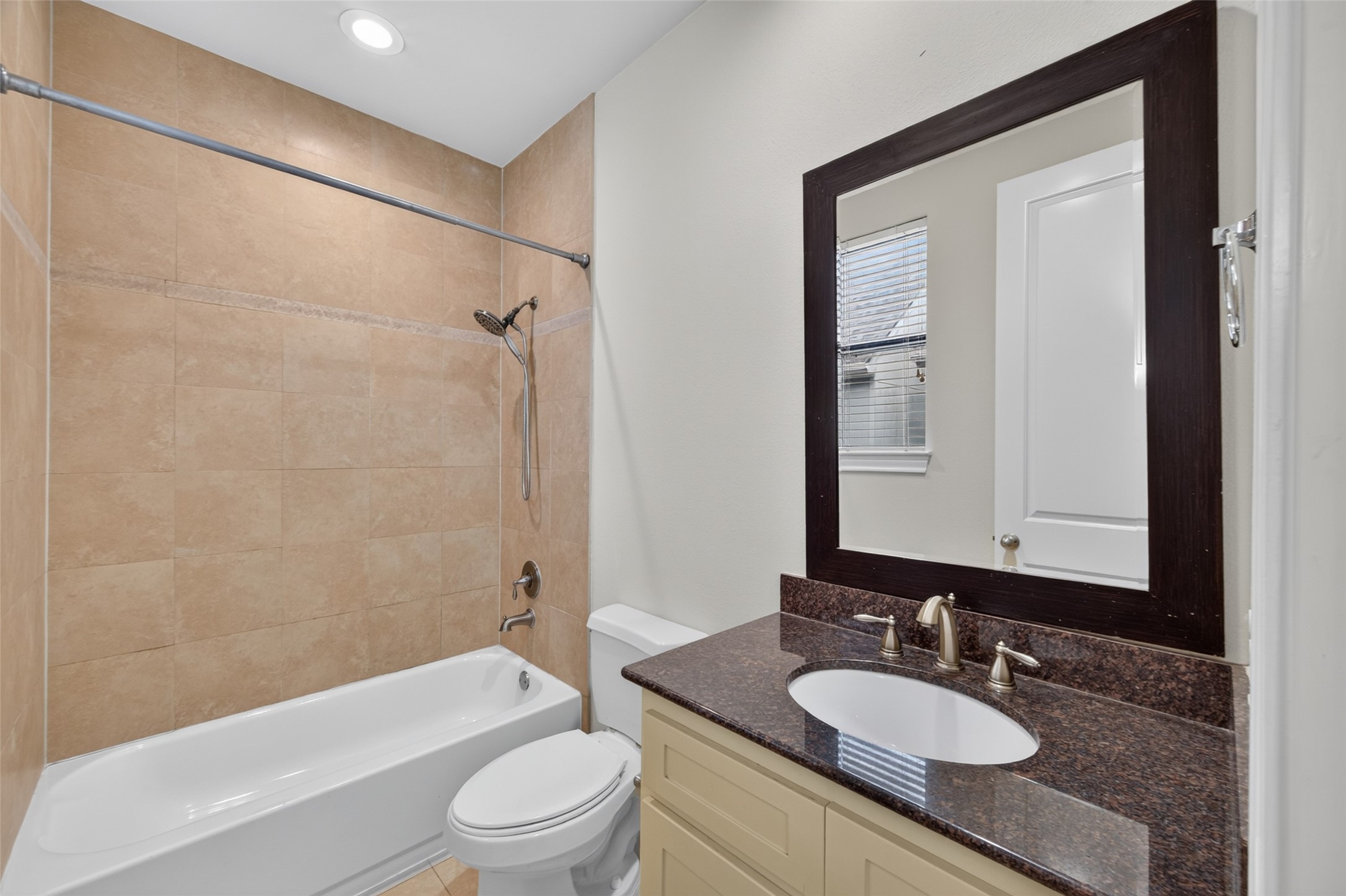 6610 Toledo Street Property Photo 27