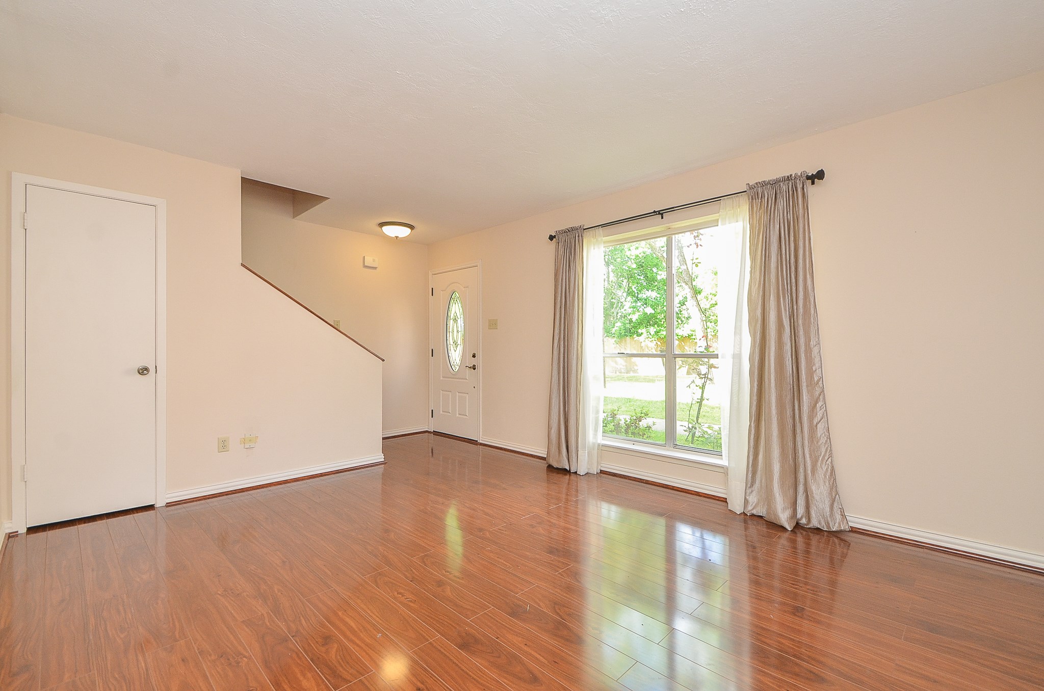 2209 Bauer Drive B Property Photo 4