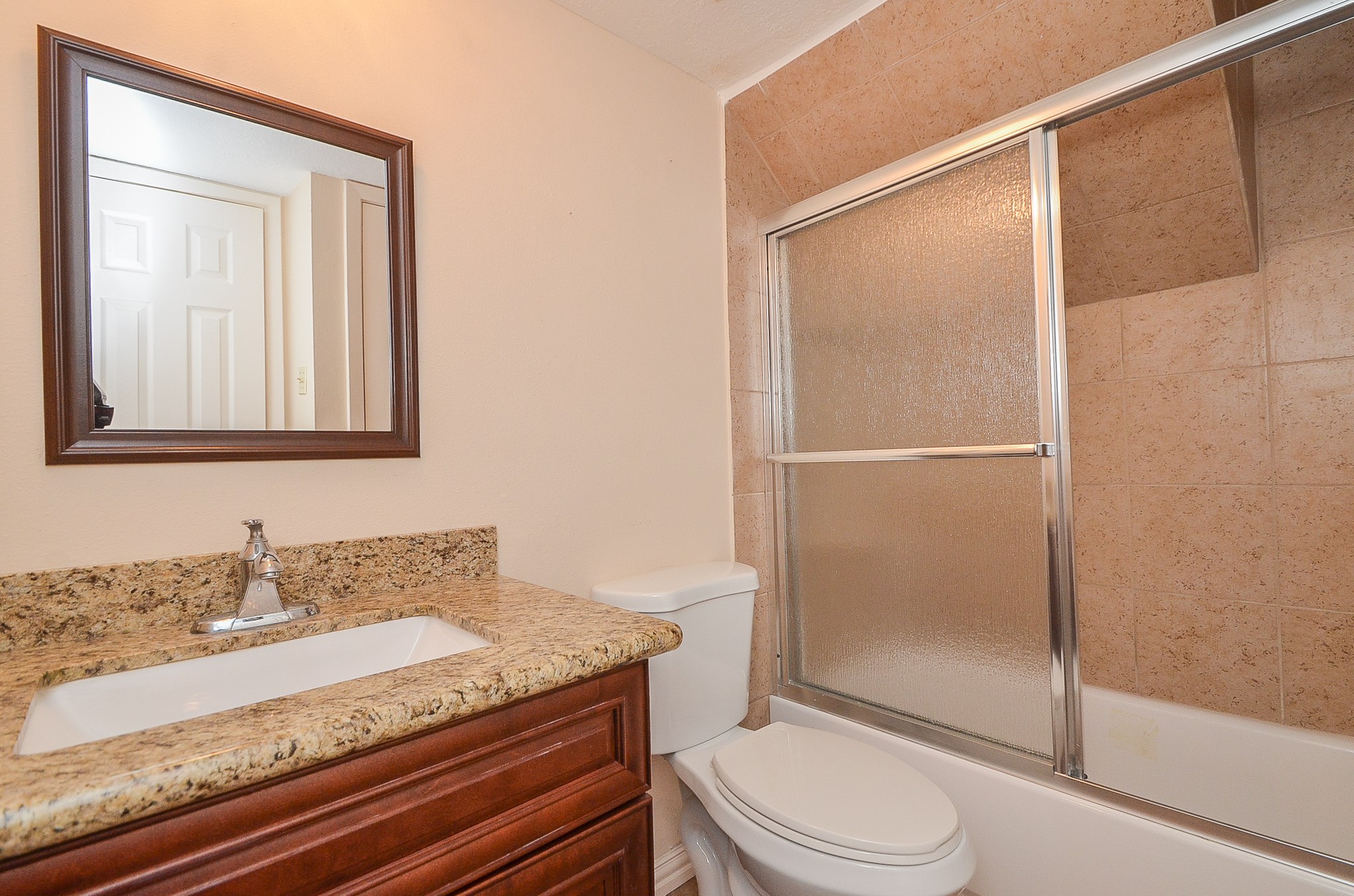 2209 Bauer Drive B Property Photo 7