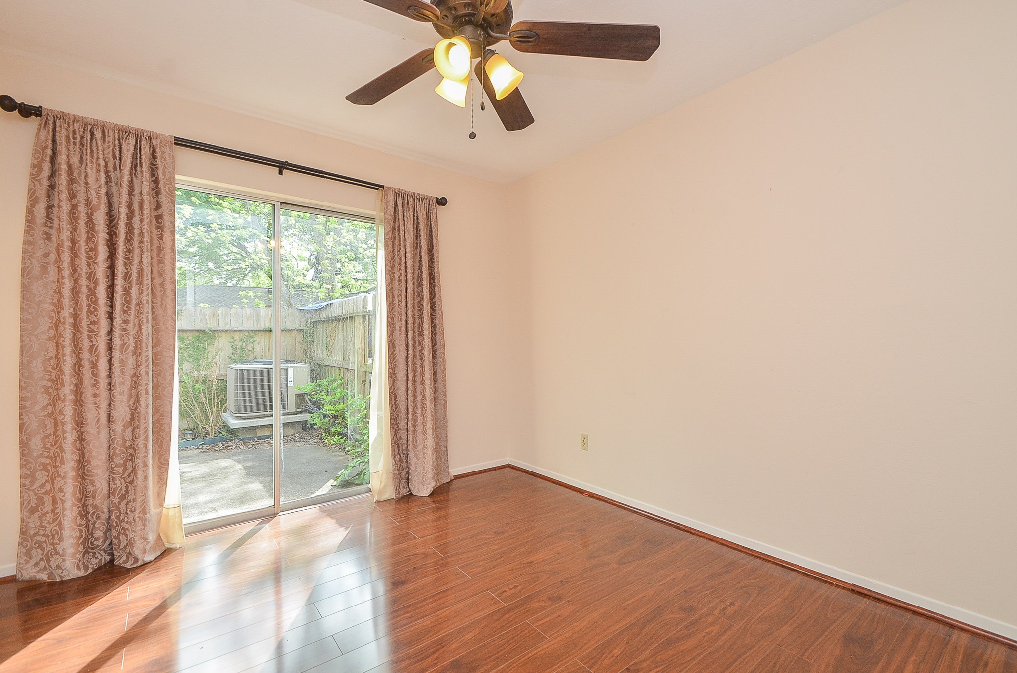 2209 Bauer Drive B Property Photo 8