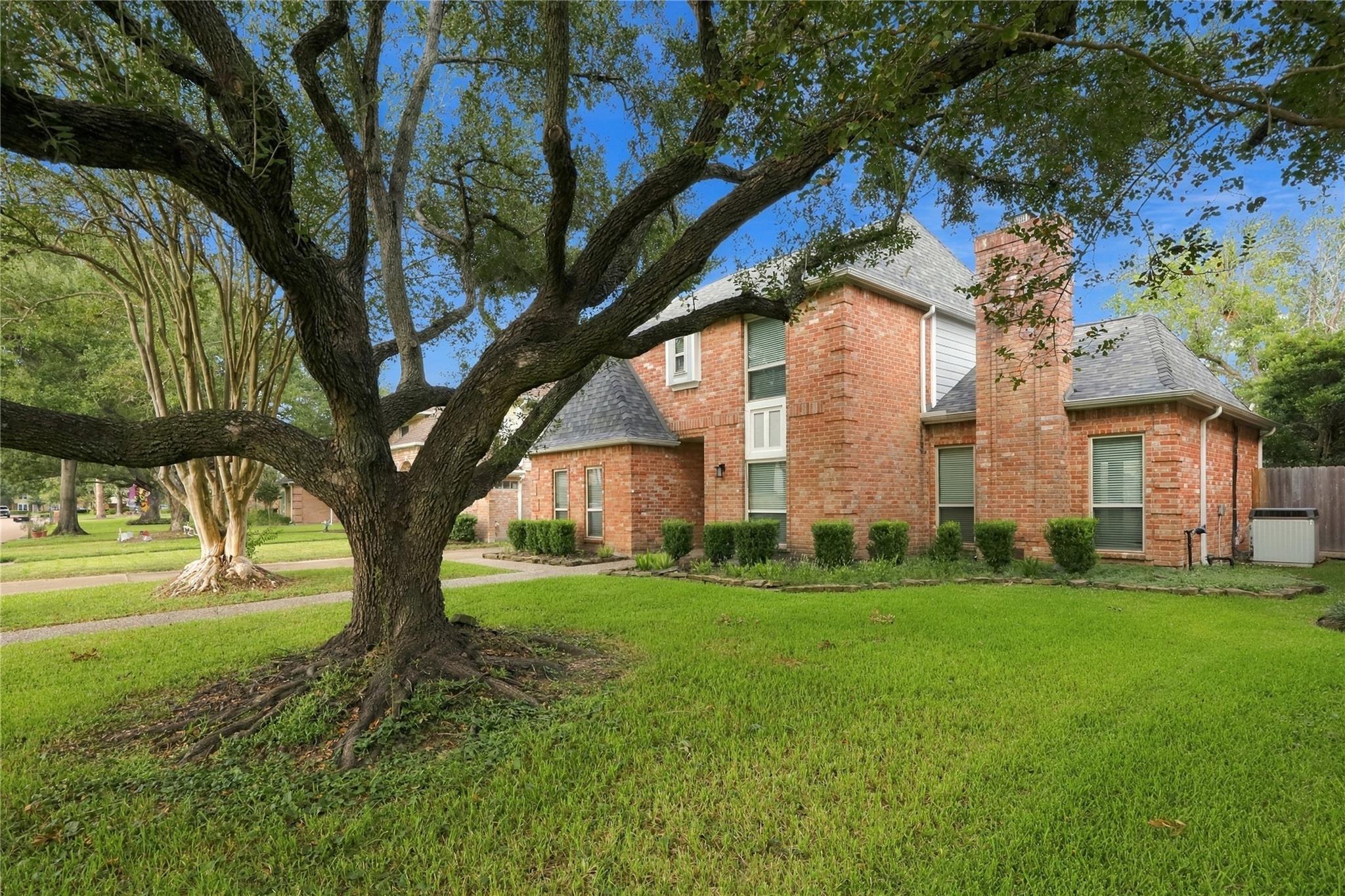 1623 Rustic Knolls Drive Property Photo 4
