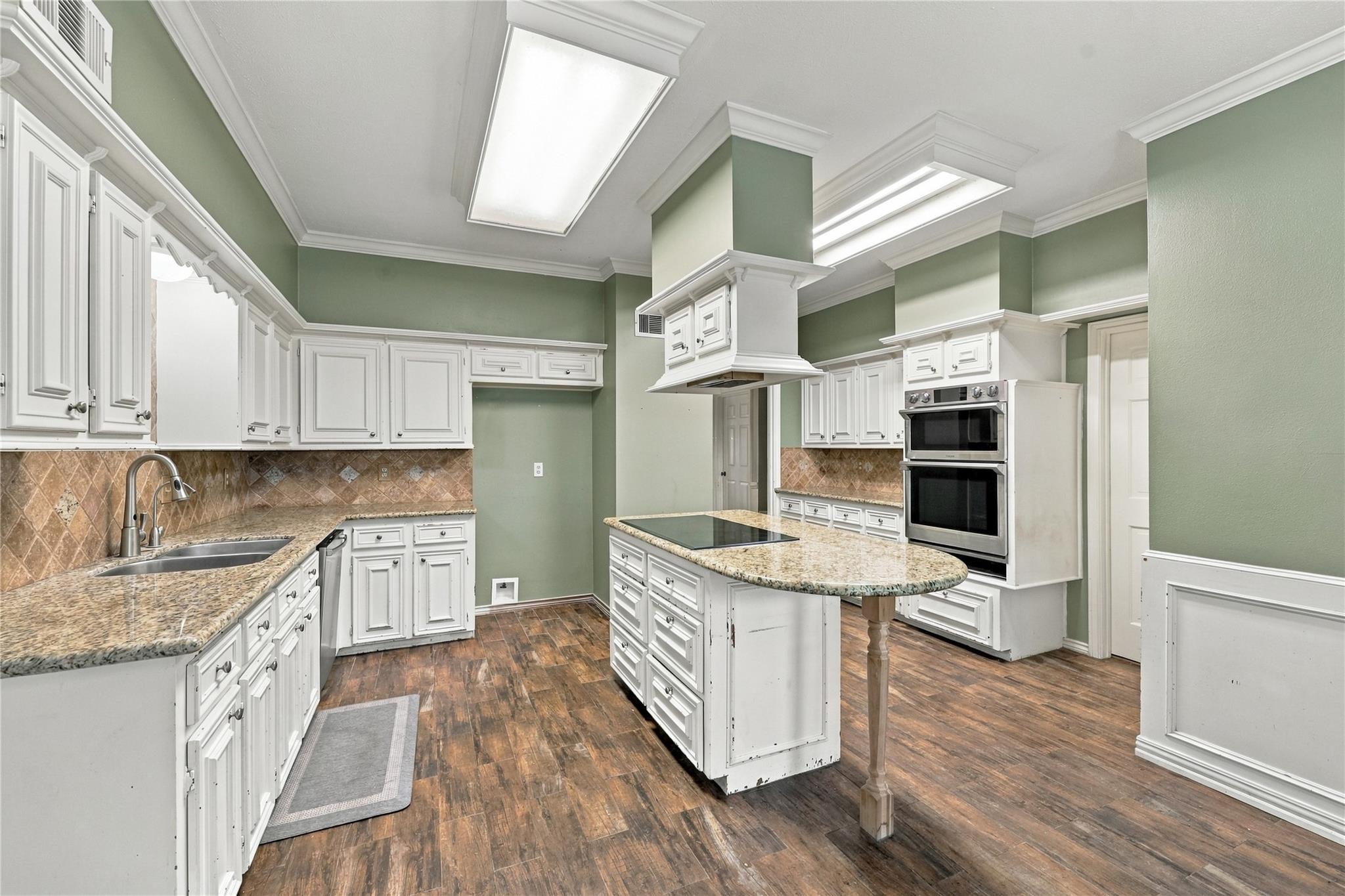 1623 Rustic Knolls Drive Property Photo 9