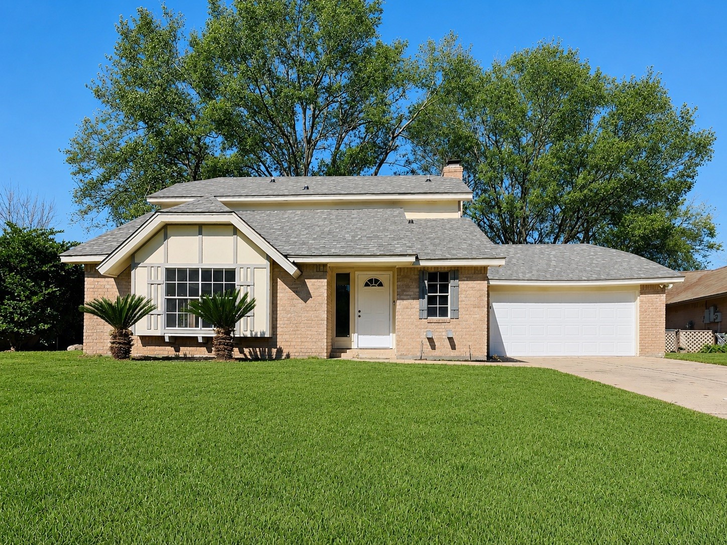 3310 Hampton Drive Property Photo 1