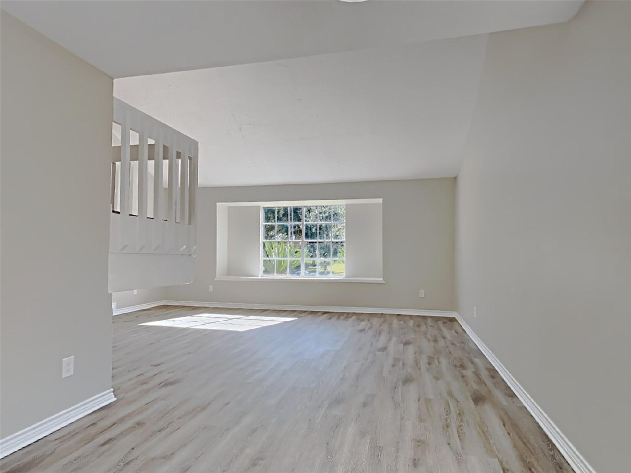 3310 Hampton Drive Property Photo 4