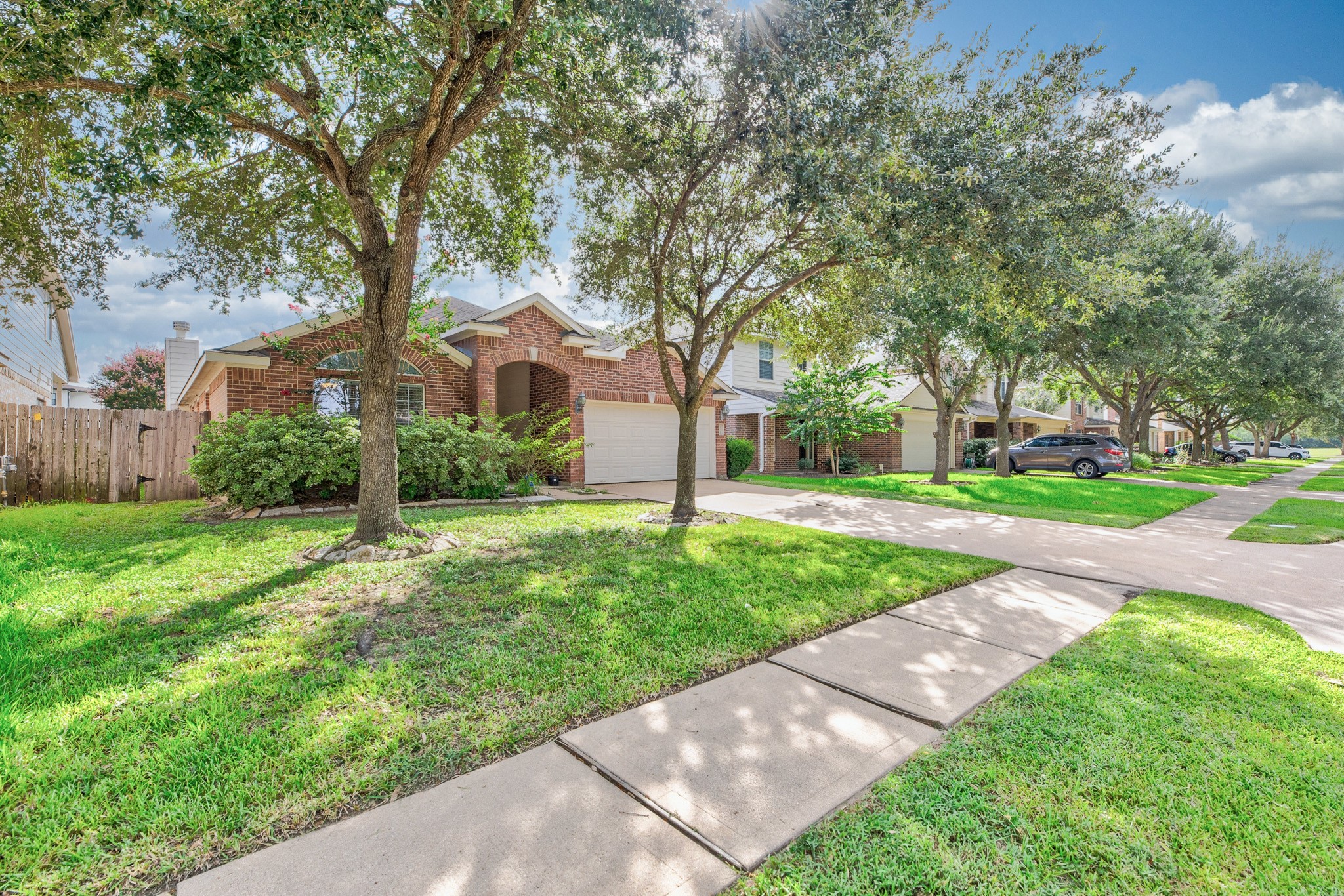25219 Spring Iris Lane Property Photo 2