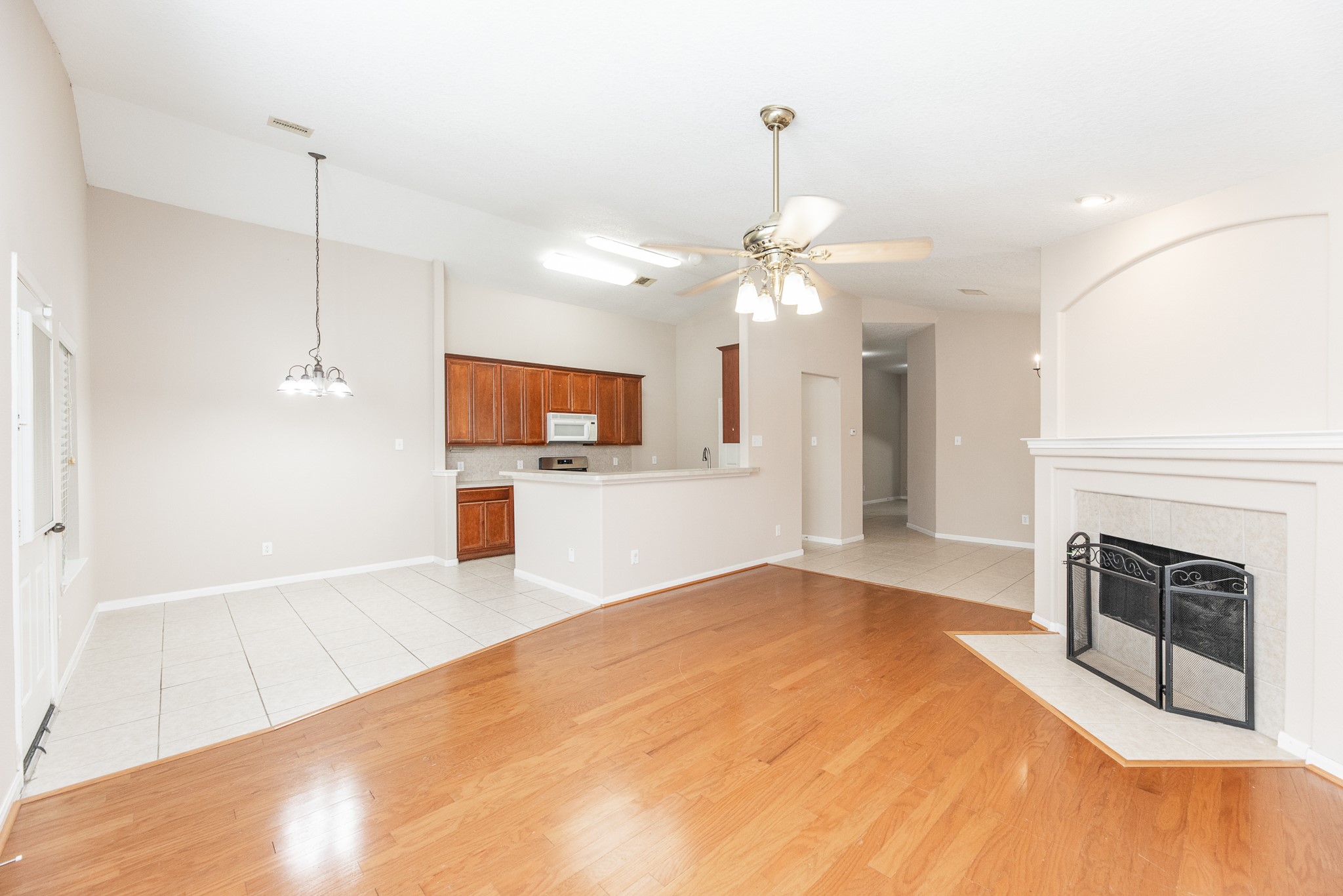 25219 Spring Iris Lane Property Photo 11