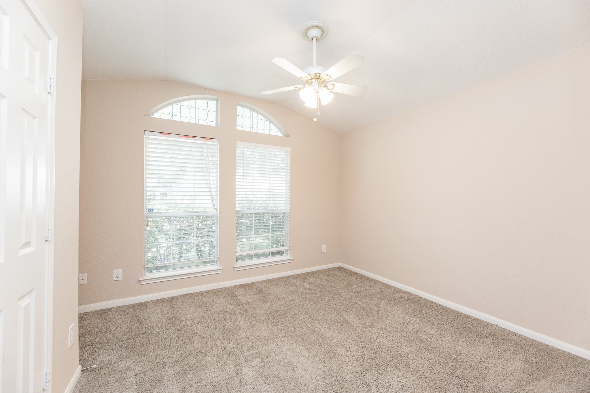 25219 Spring Iris Lane Property Photo 28