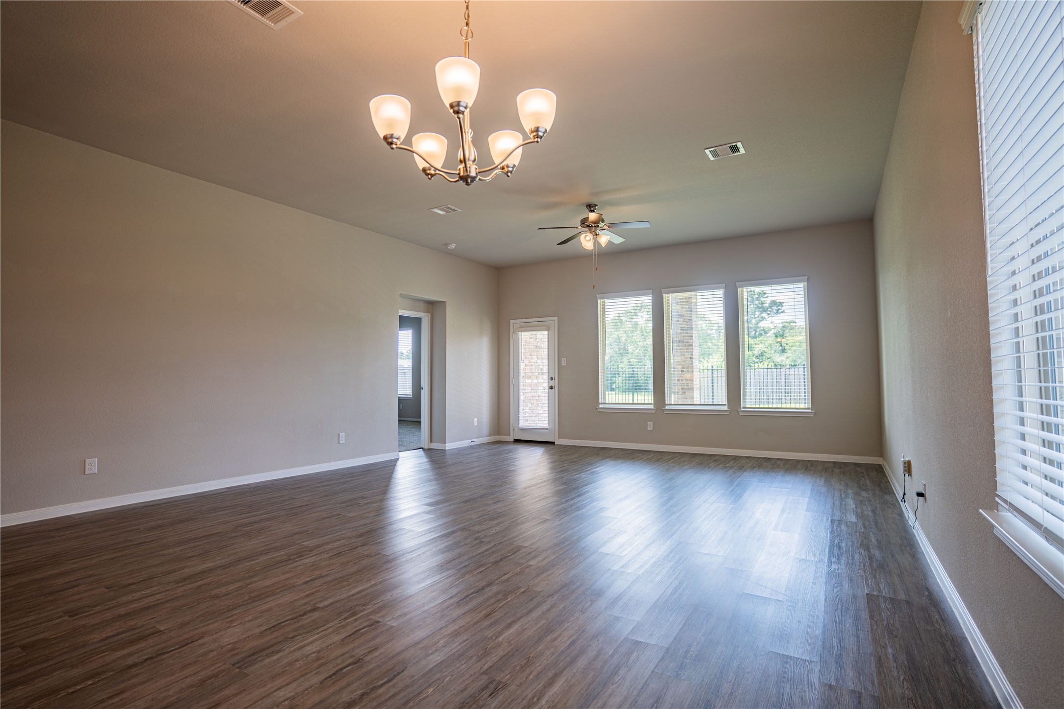 24227 Brookdale Heights Place Property Photo 6