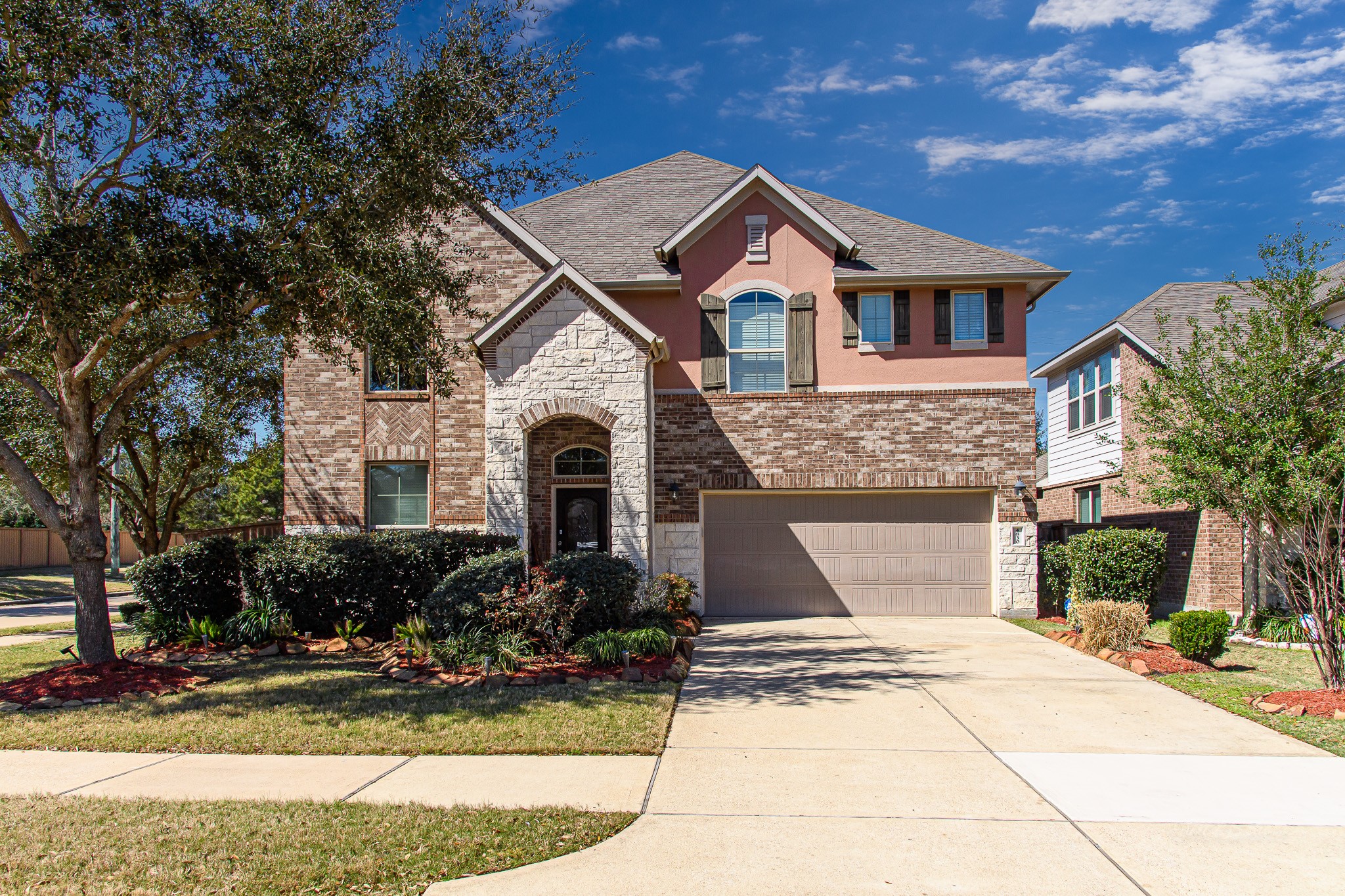 4830 Lennon Park Court Property Photo 1