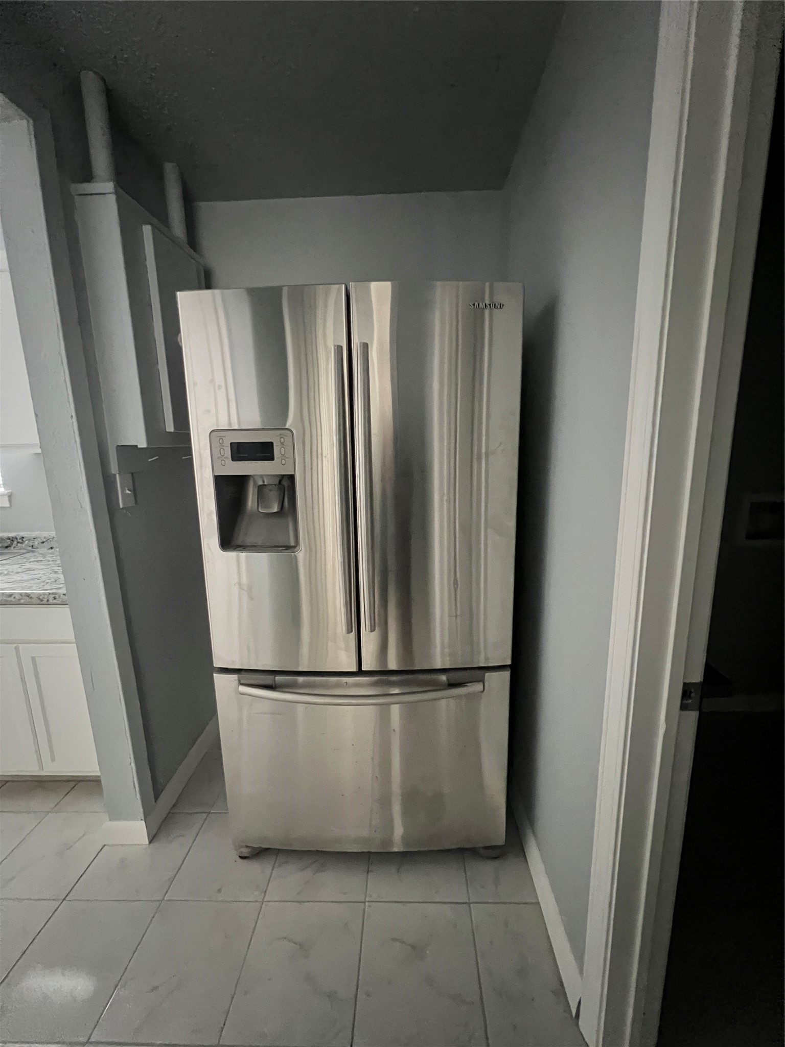 5522 Lakefield Drive Property Photo 11