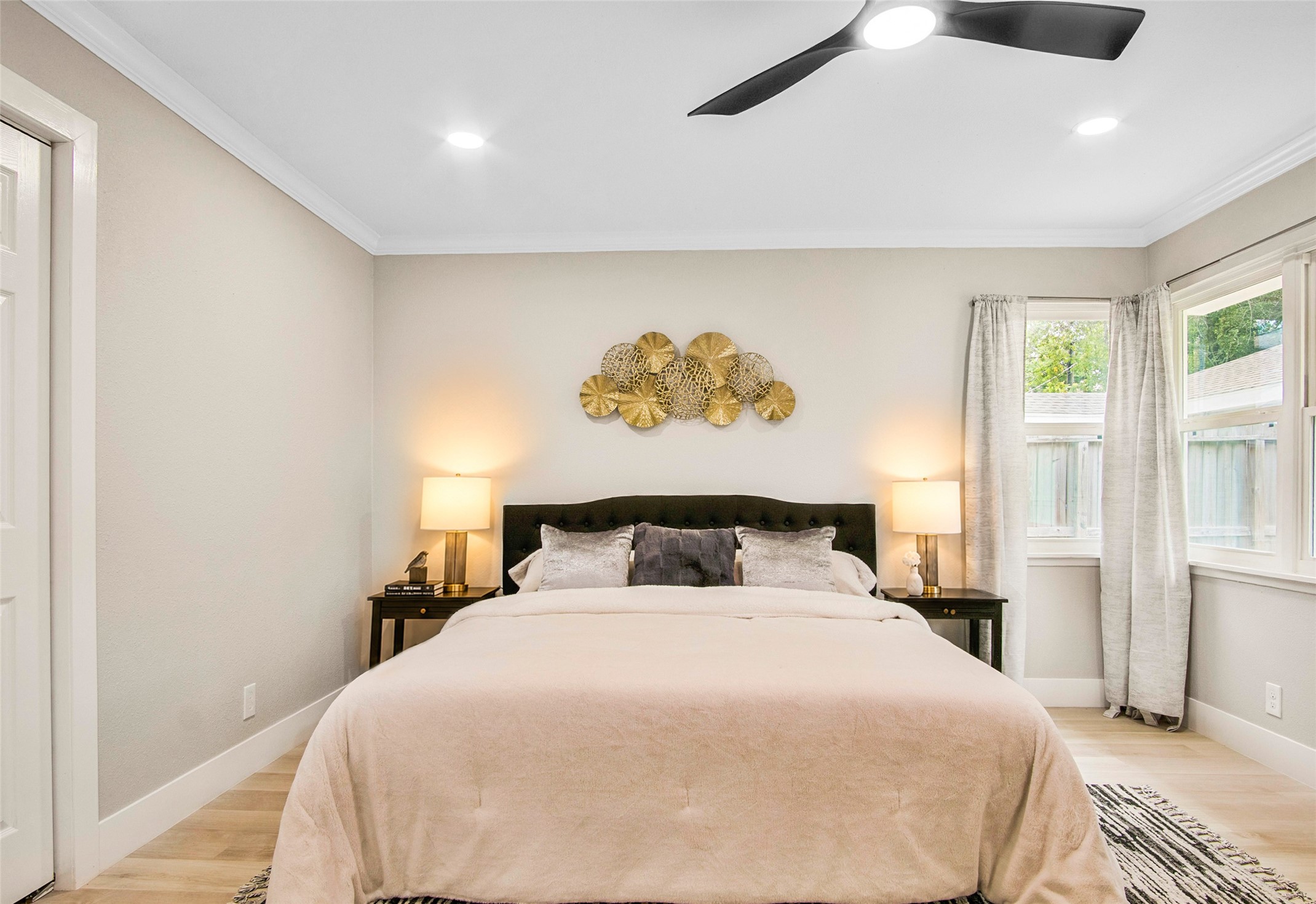 5731 Creekbend Drive Property Photo 29
