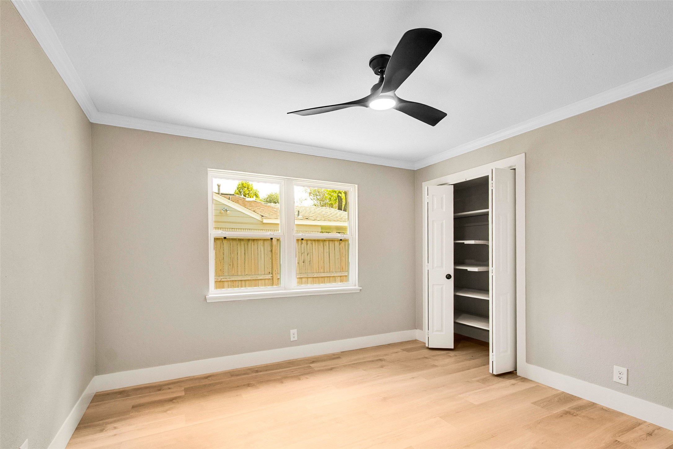 5731 Creekbend Drive Property Photo 35