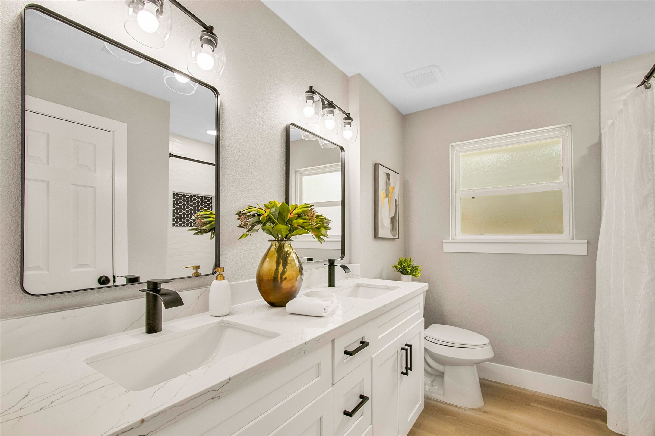 5731 Creekbend Drive Property Photo 36
