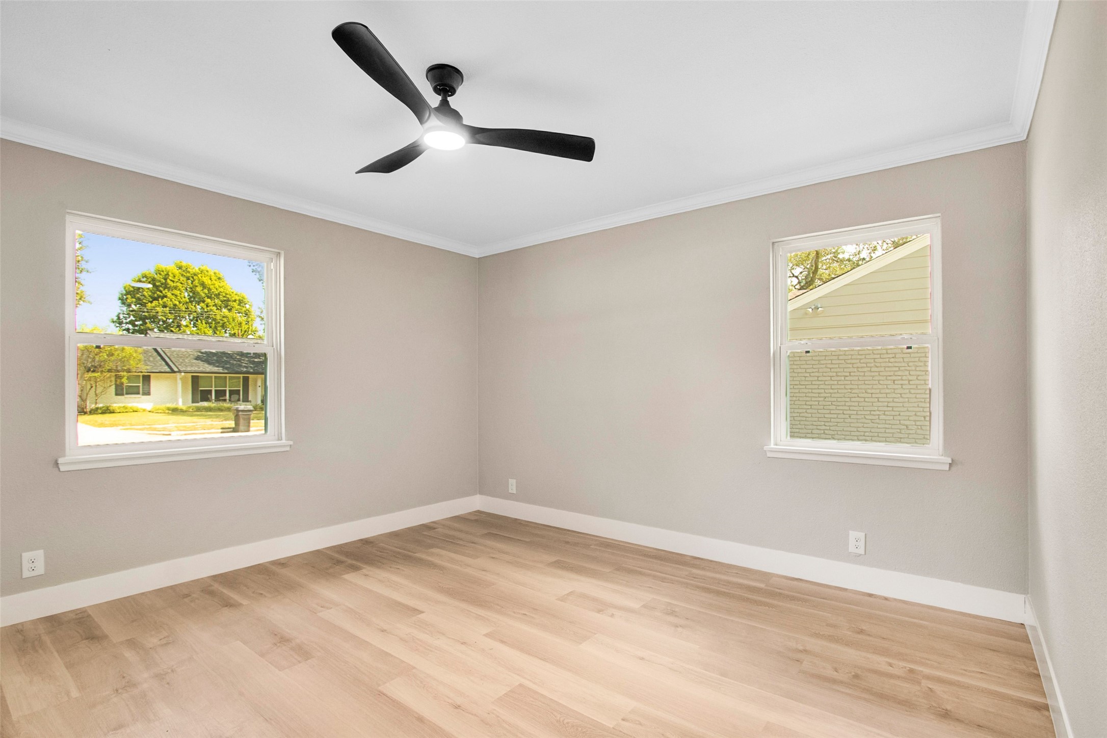 5731 Creekbend Drive Property Photo 38
