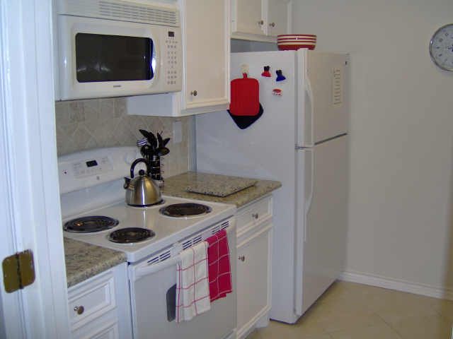 3220 69th Street F2 Property Photo 1