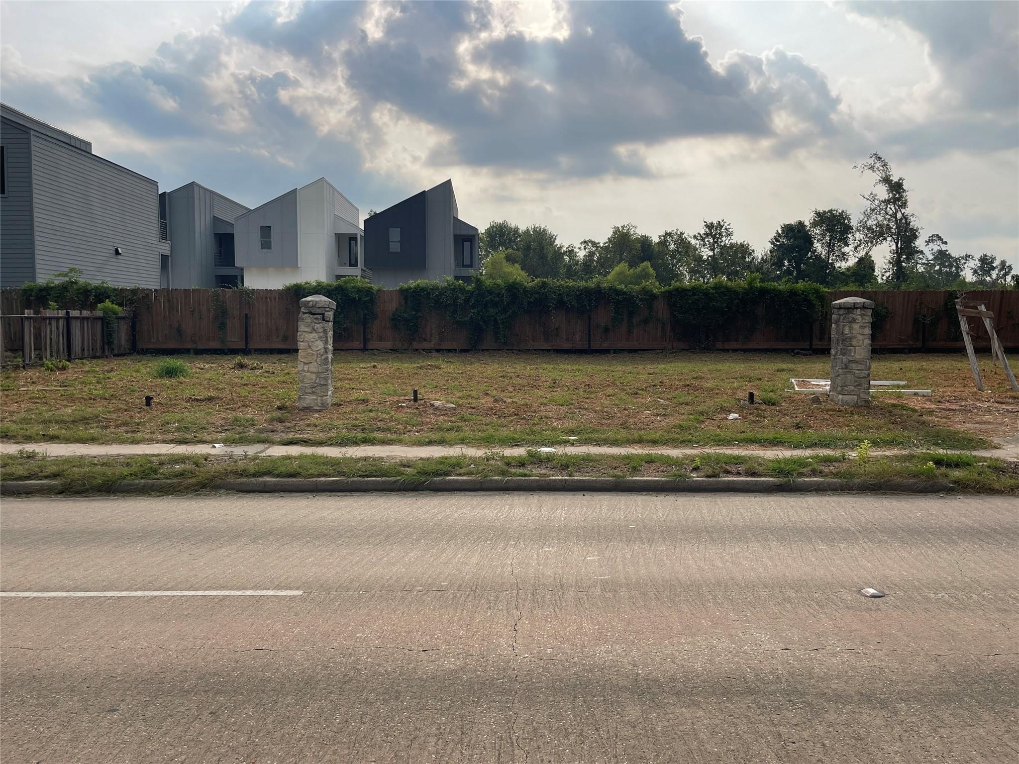 00 T C Jester Boulevard Property Photo 11
