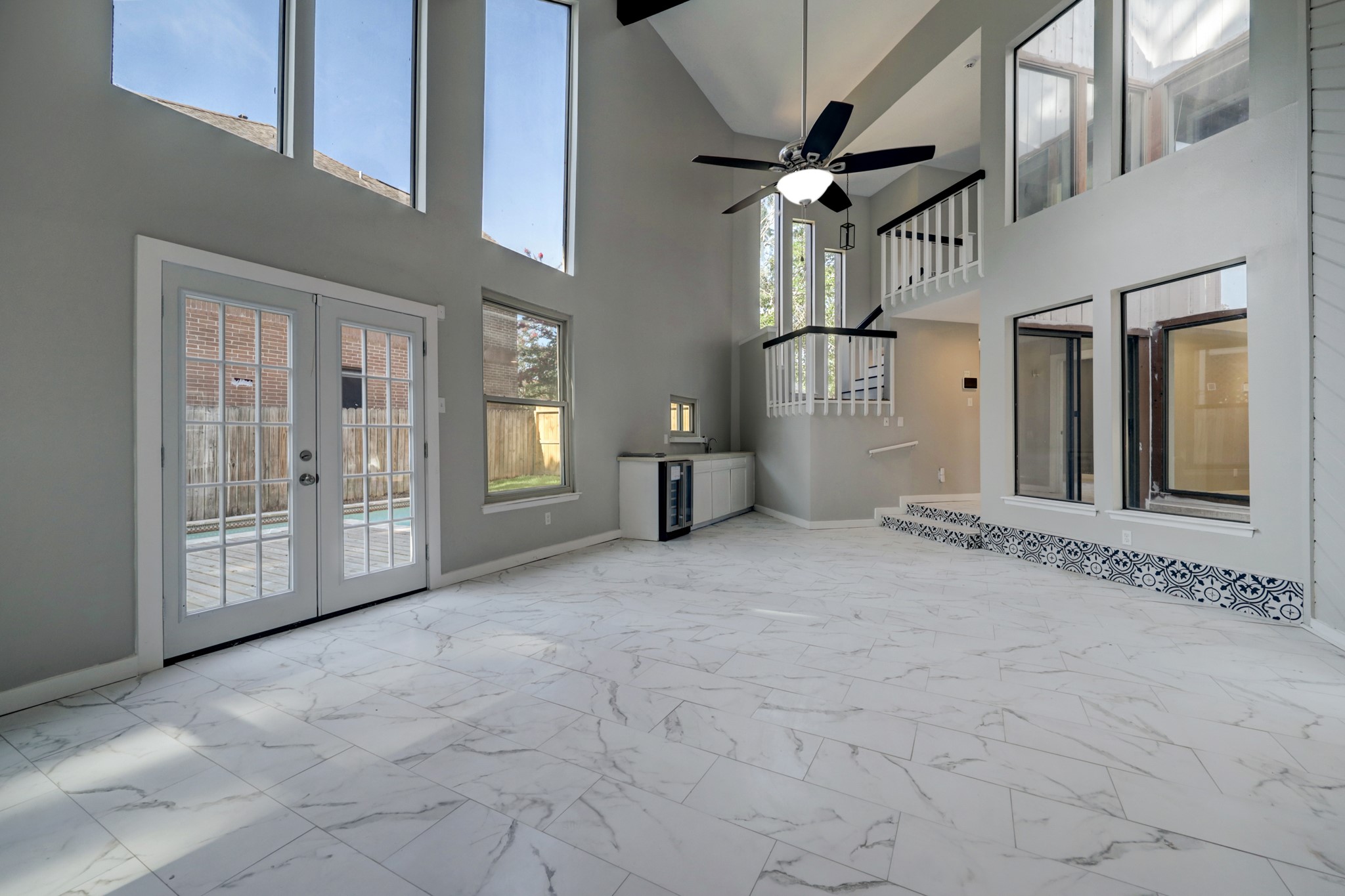 20019 Legend Oak Drive Property Photo 13