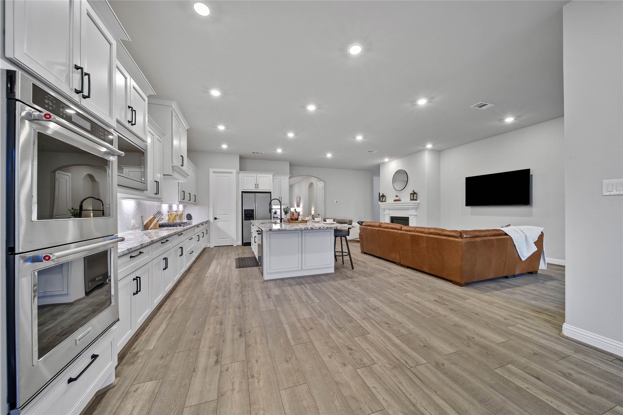13067 Soaring Forest Drive Property Photo 14