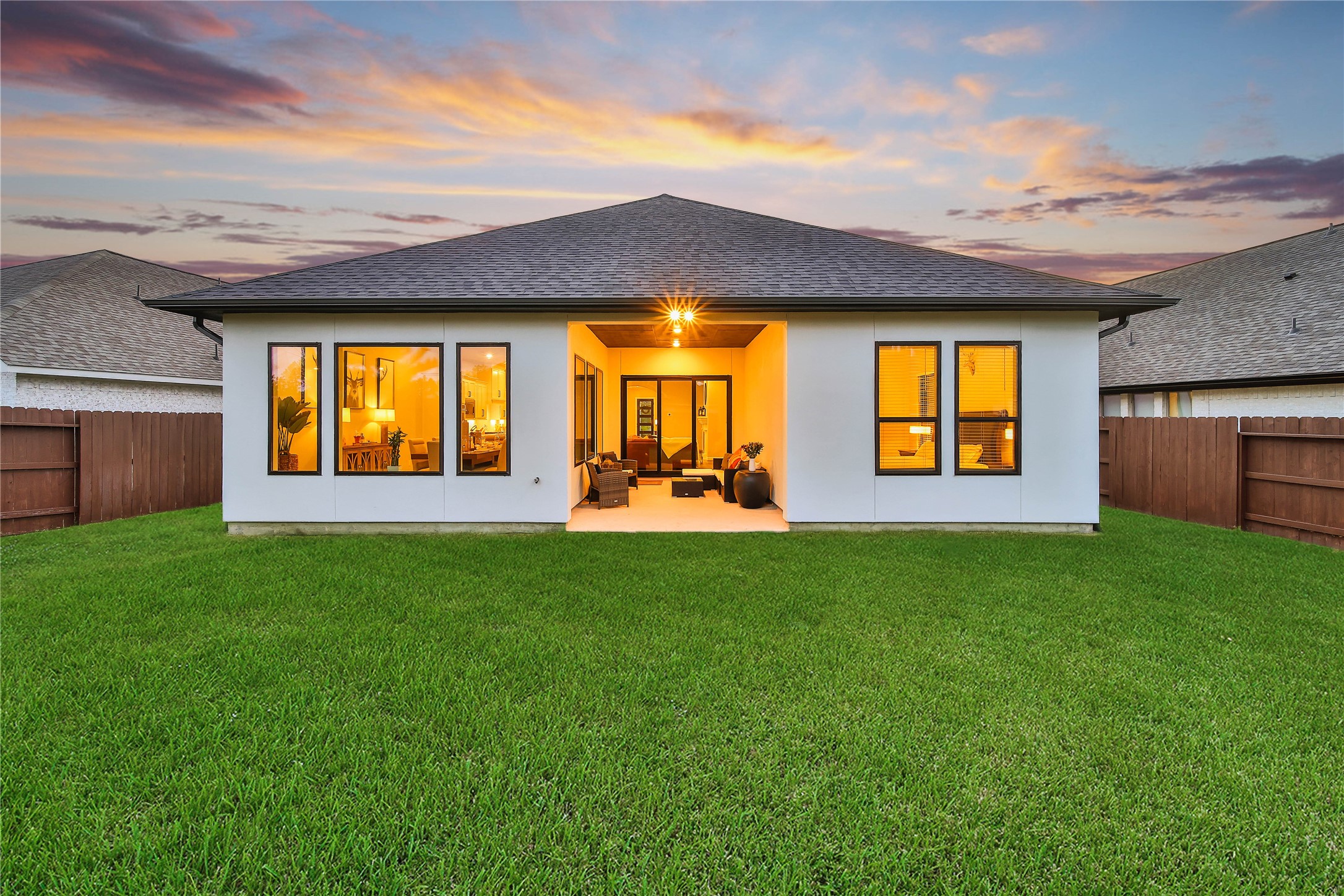 13067 Soaring Forest Drive Property Photo 30