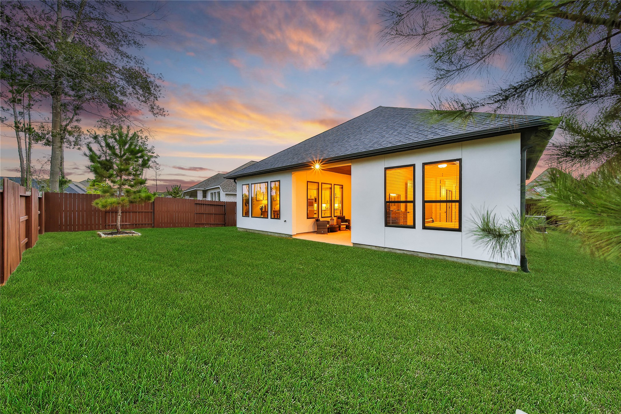 13067 Soaring Forest Drive Property Photo 33