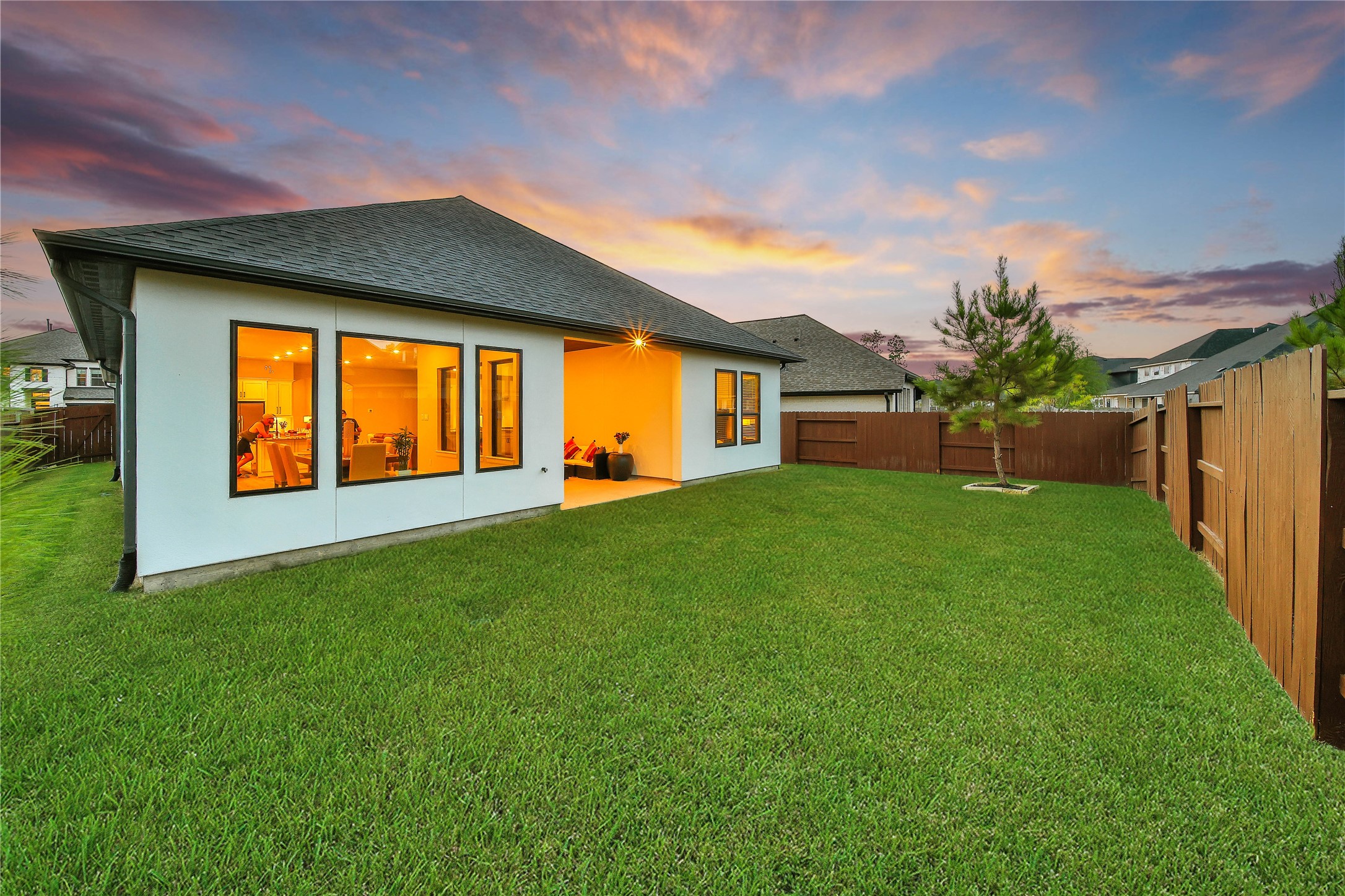 13067 Soaring Forest Drive Property Photo 34