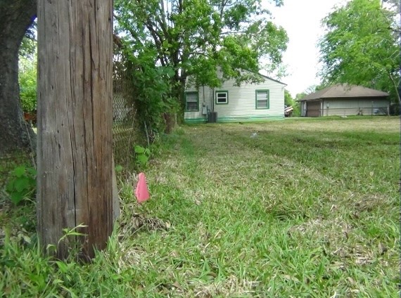 2660 Hegele Street Property Photo 3
