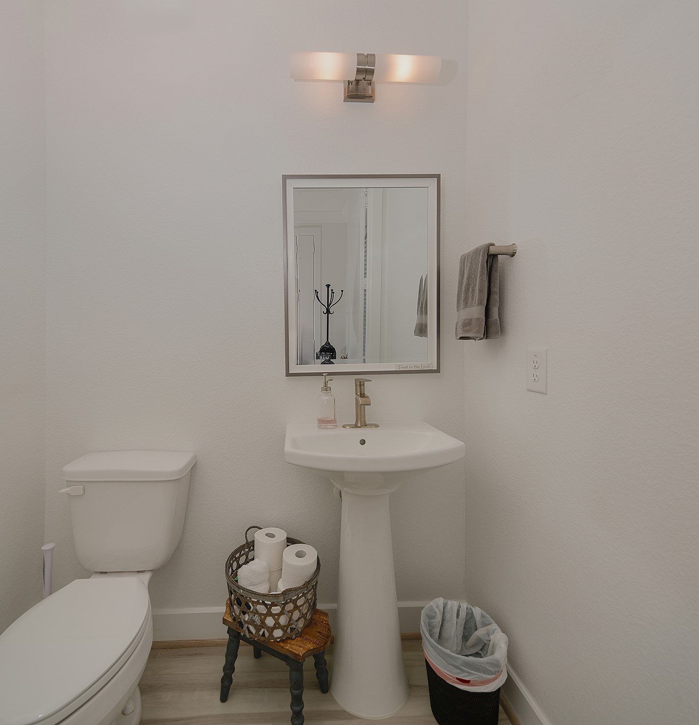 158 Kendrick Pines Boulevard Property Photo 4