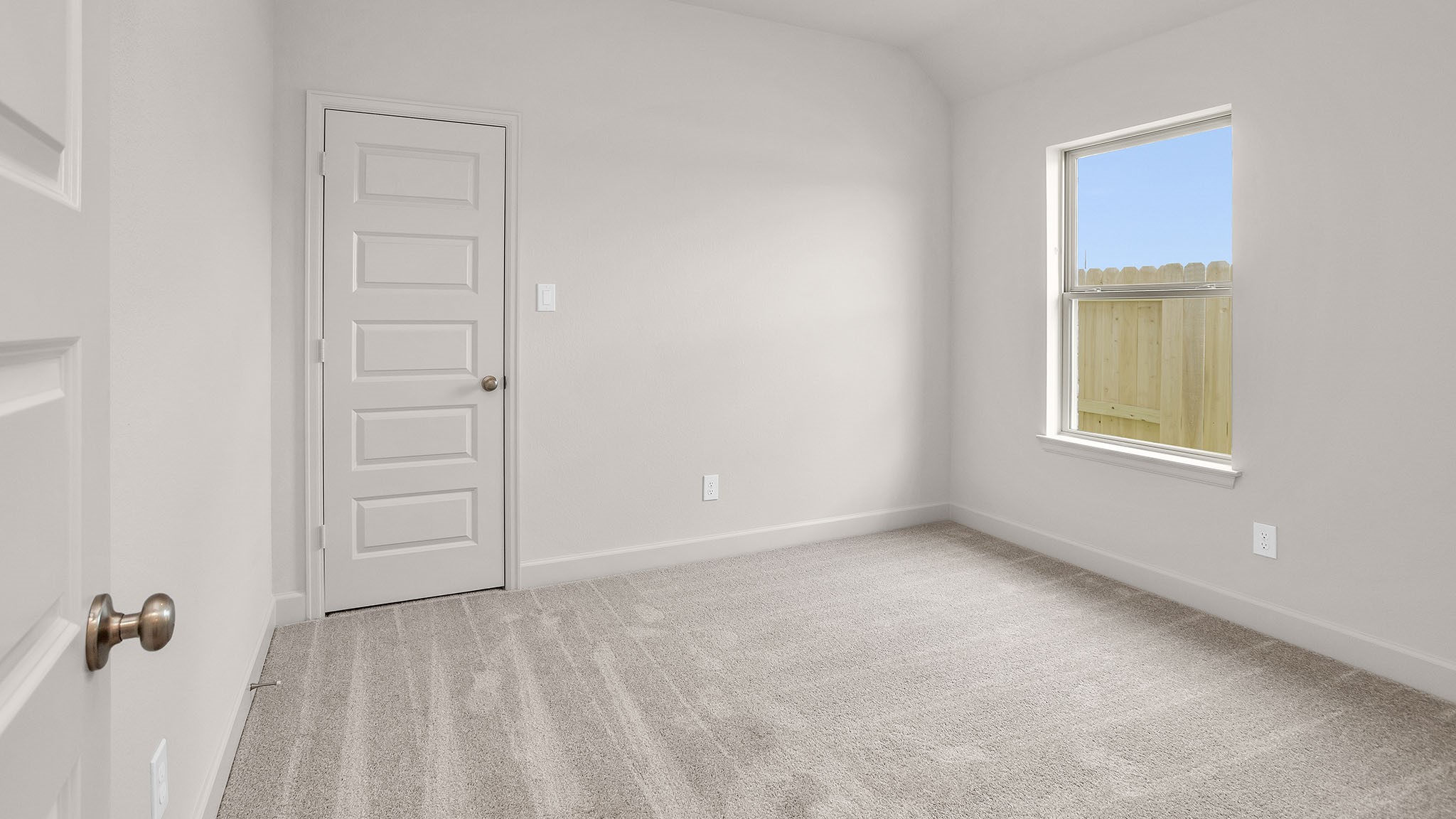 2722 Sunrise Field Lane Property Photo 10