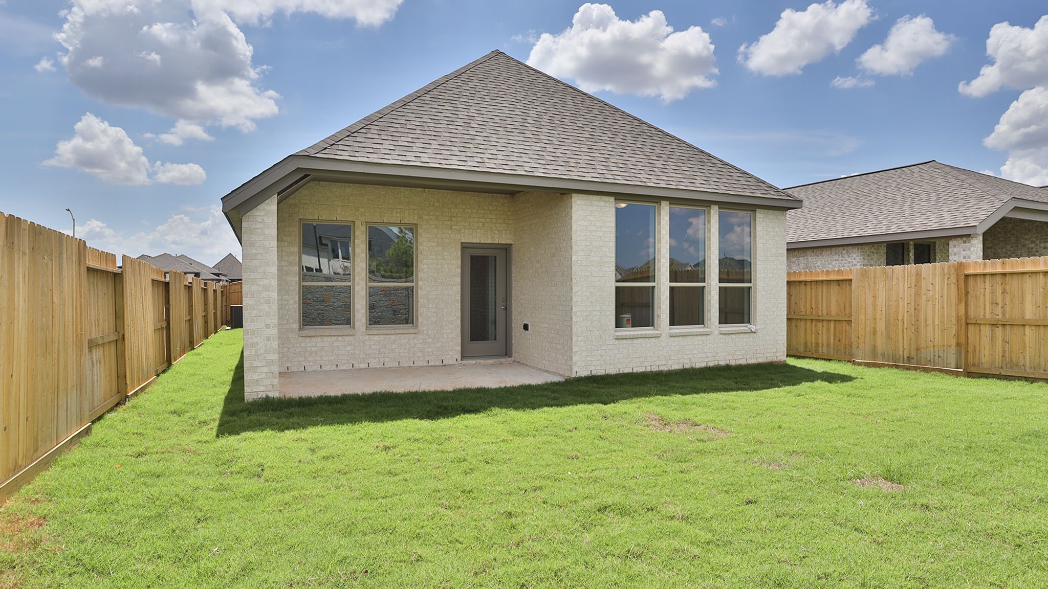 2722 Sunrise Field Lane Property Photo 18