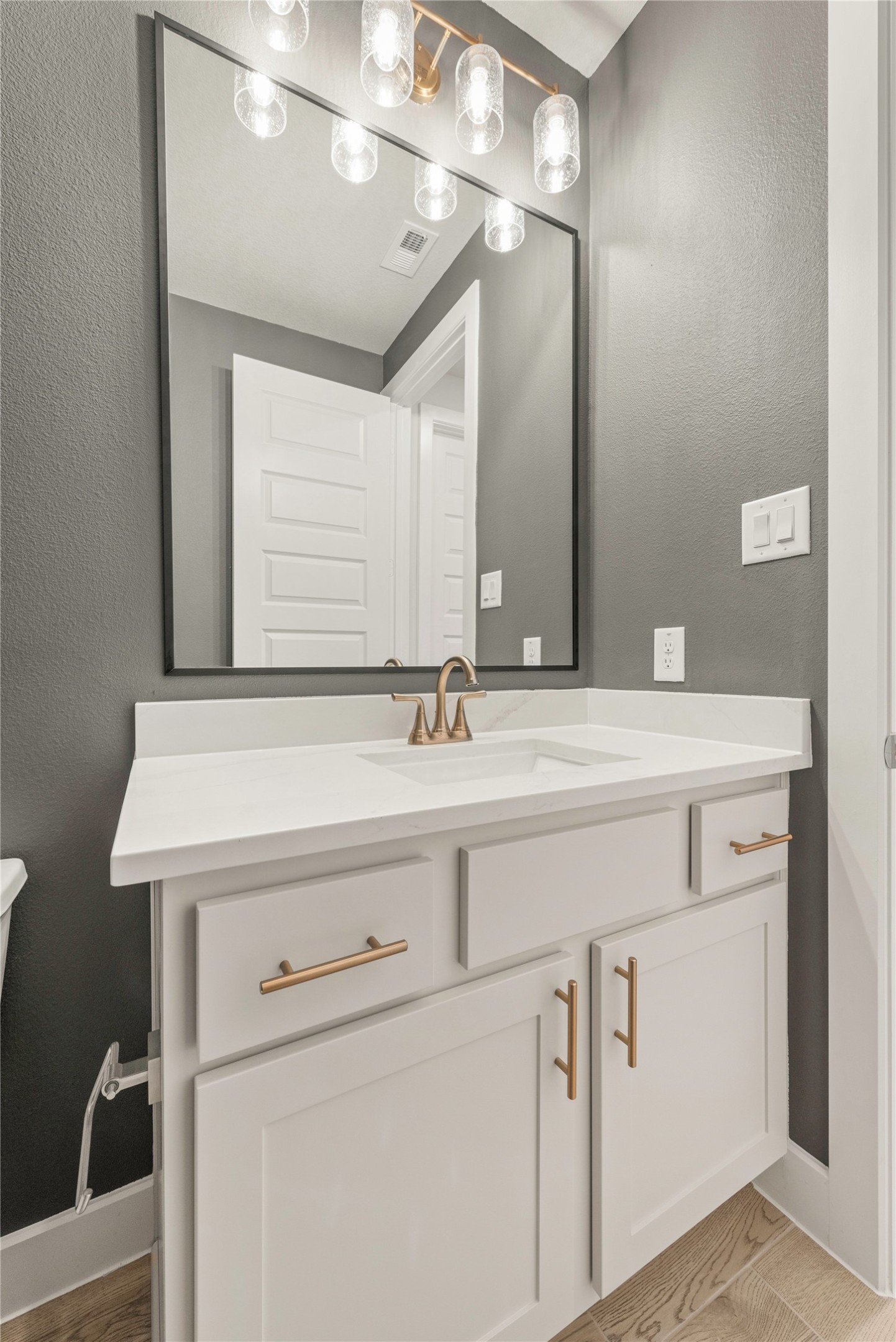 3811 Gless River Court Property Photo 13