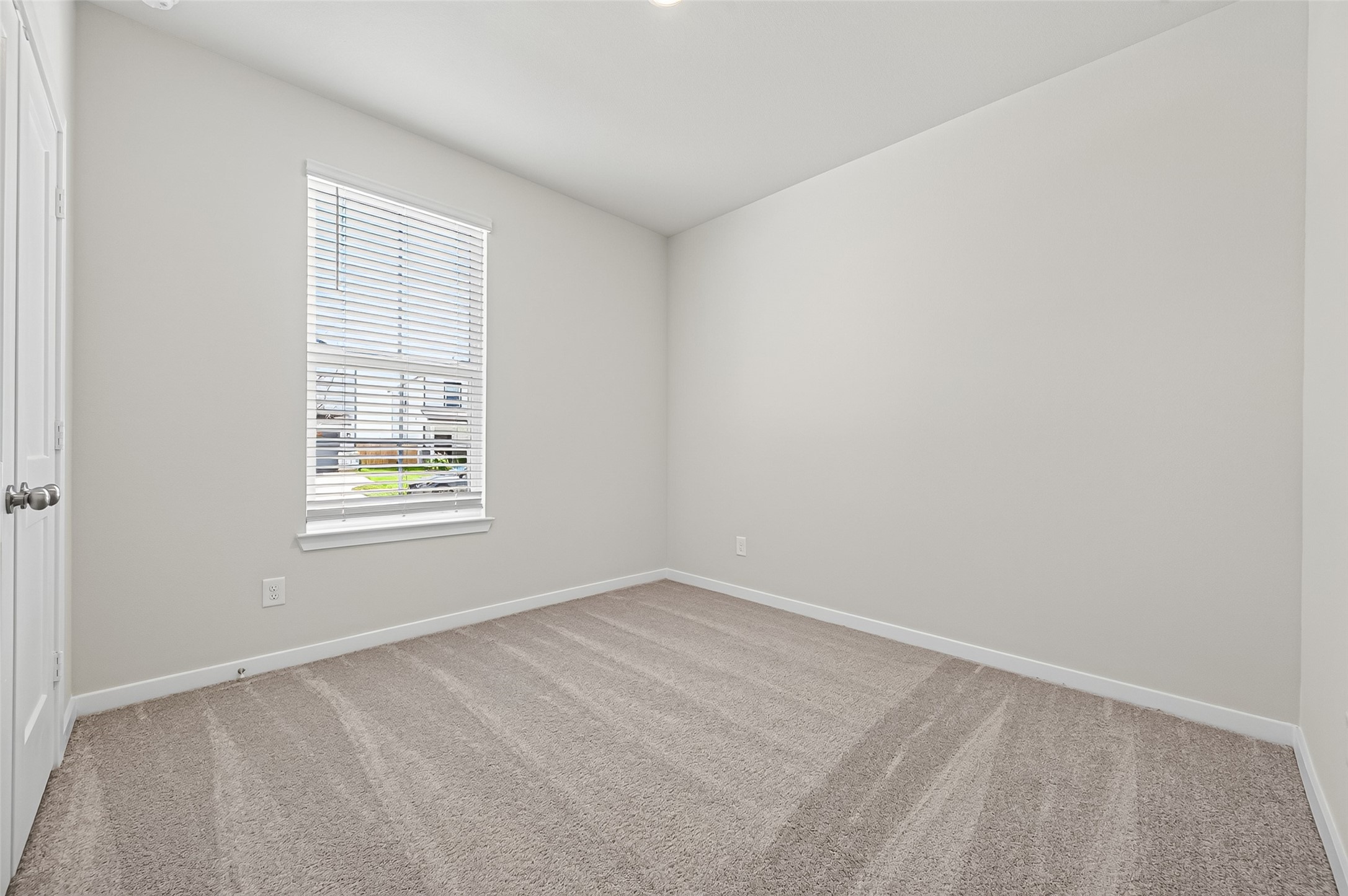 26134 Venus Trap Trail Property Photo 26