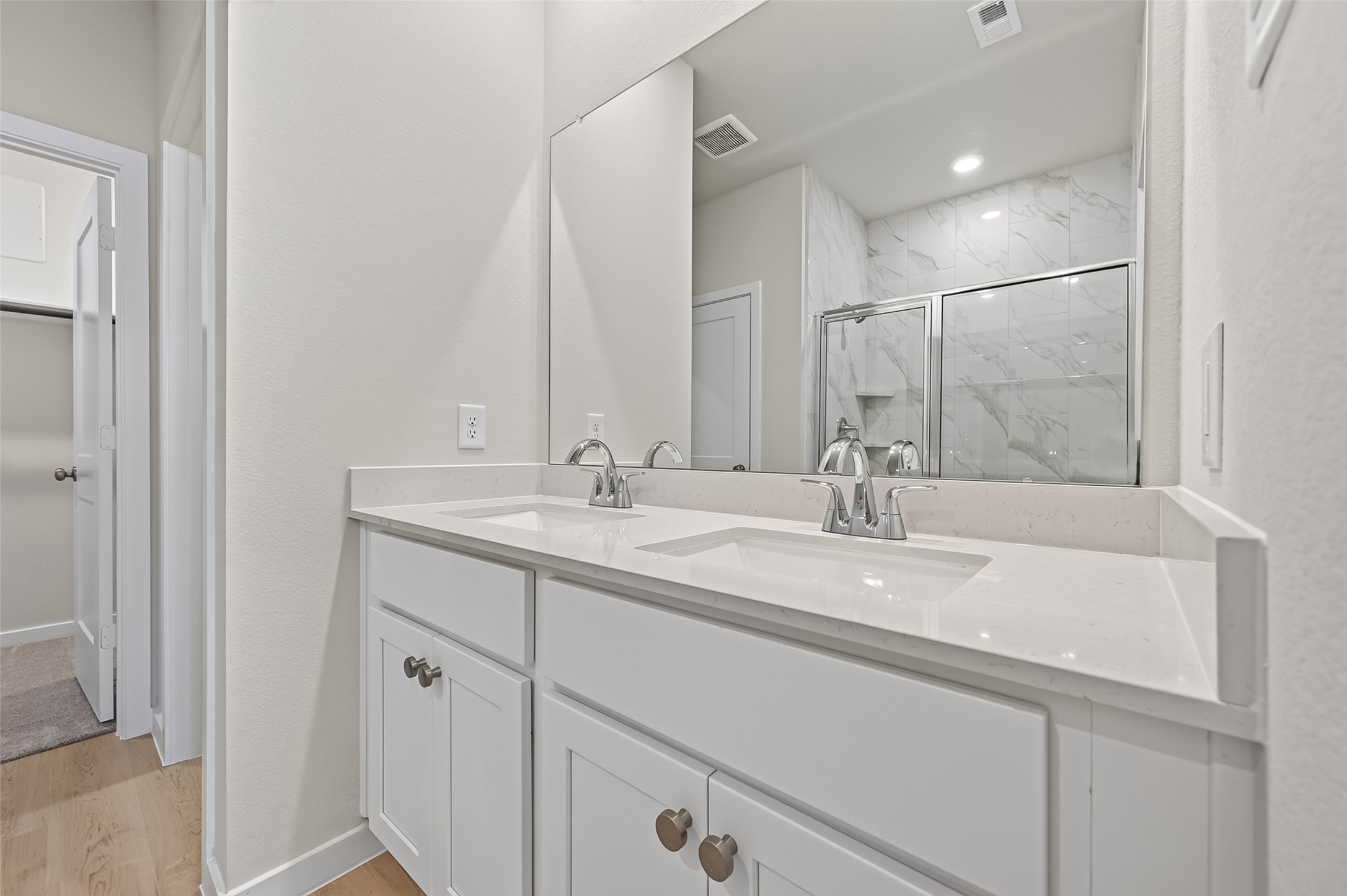 26134 Venus Trap Trail Property Photo 32