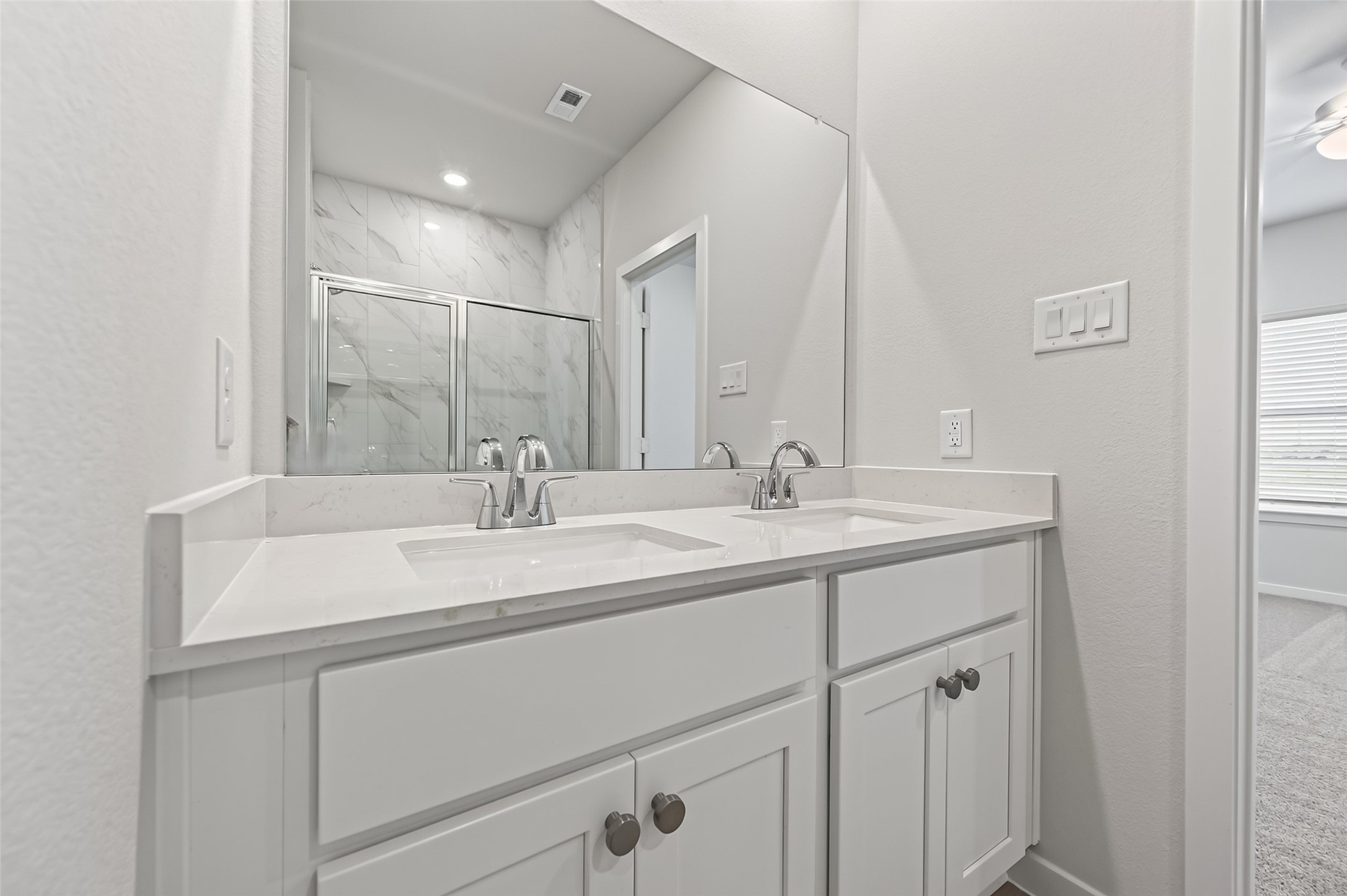 26134 Venus Trap Trail Property Photo 34