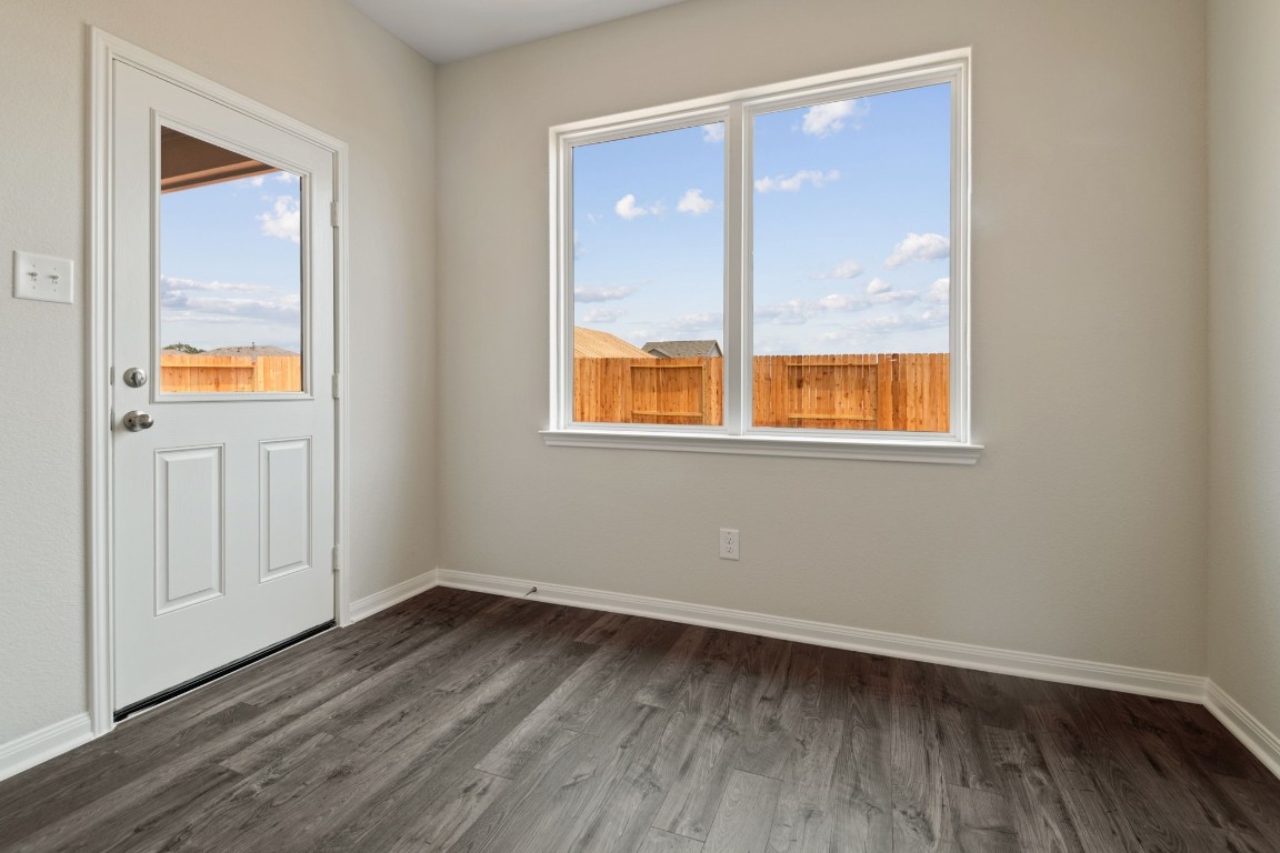 700 Jasmine Ridge Lane Property Photo 10