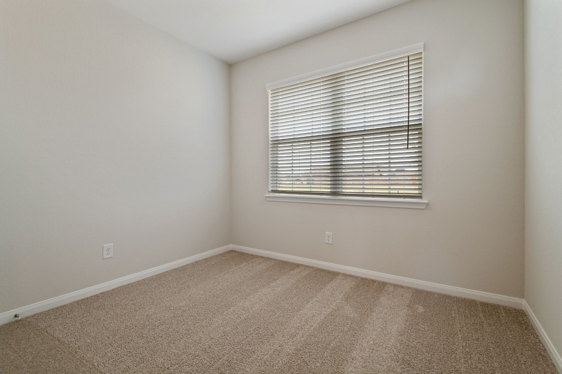 700 Jasmine Ridge Lane Property Photo 14