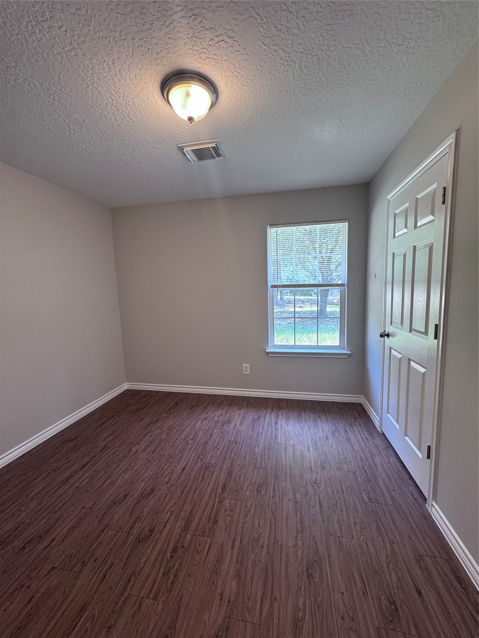 12551 Royal Lake Drive Property Photo 7