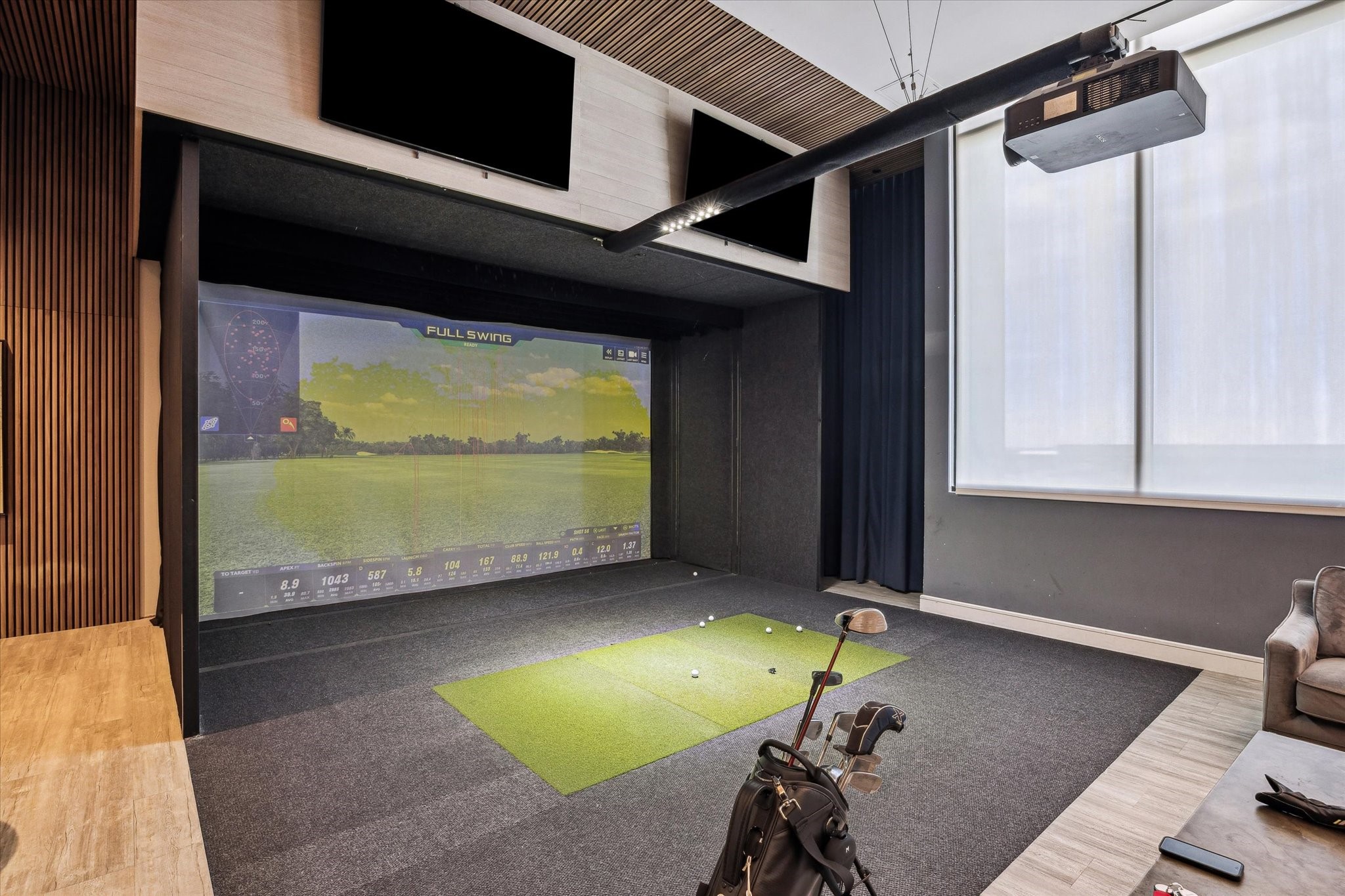 9757 Katy Freeway 2014 Property Photo 23