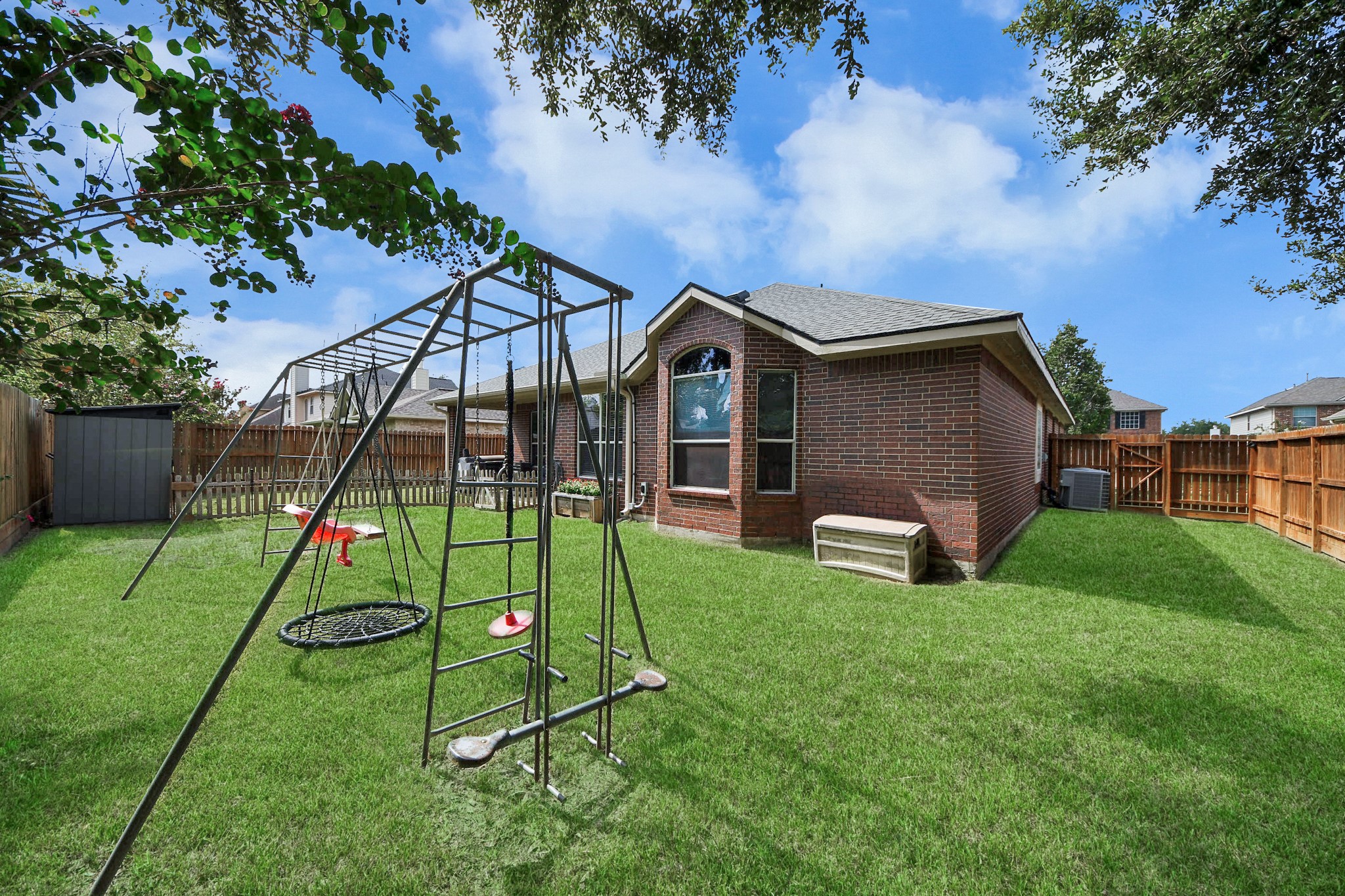 4802 Lakefront Terrace Court Property Photo 5