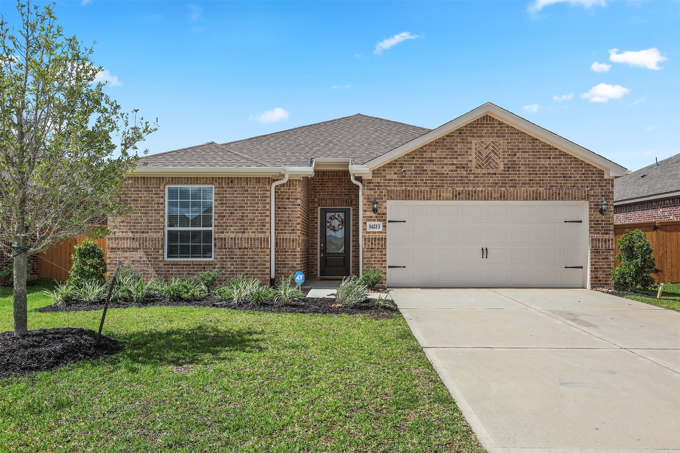14213 Freeboard Drive Property Photo 2