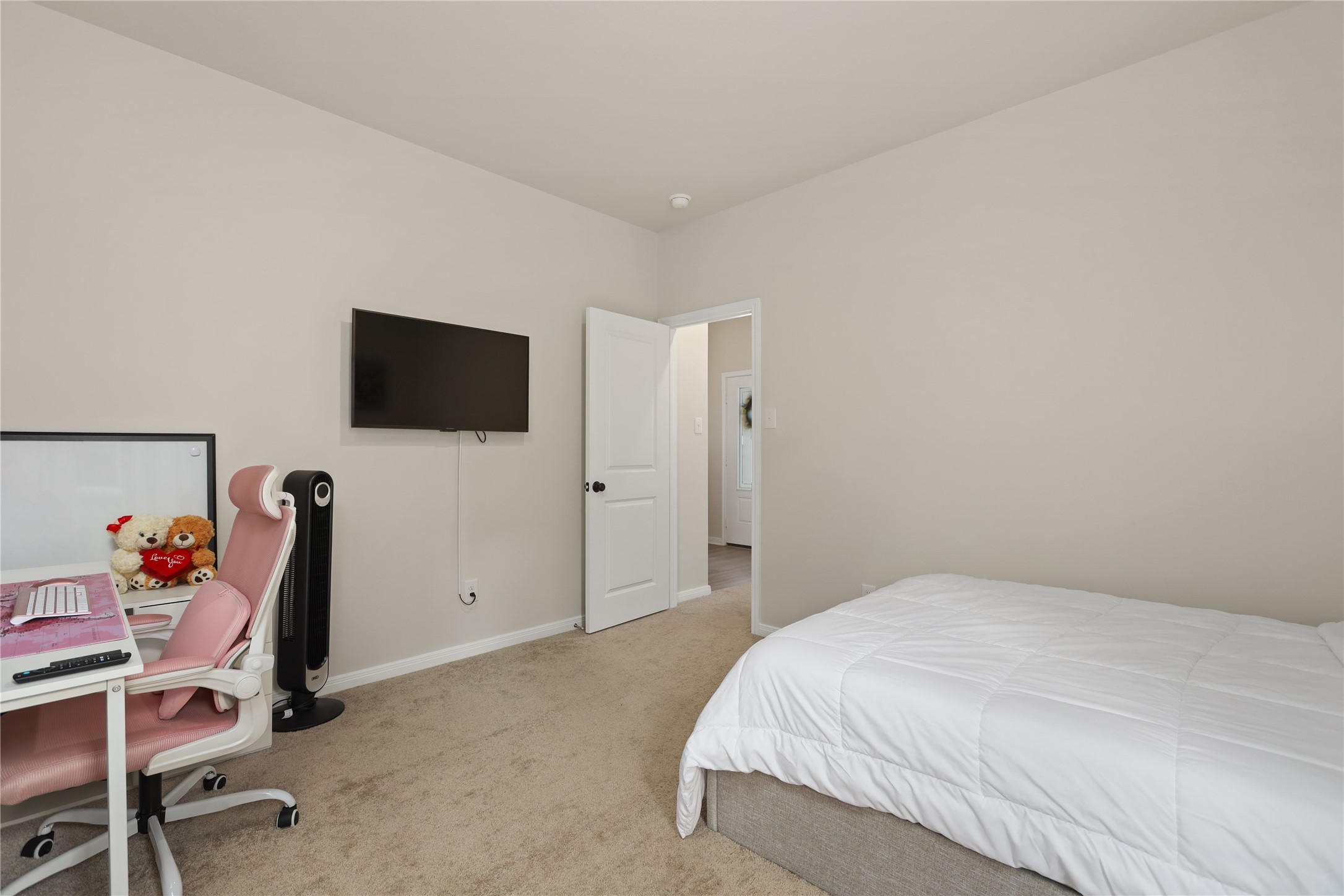 14213 Freeboard Drive Property Photo 20